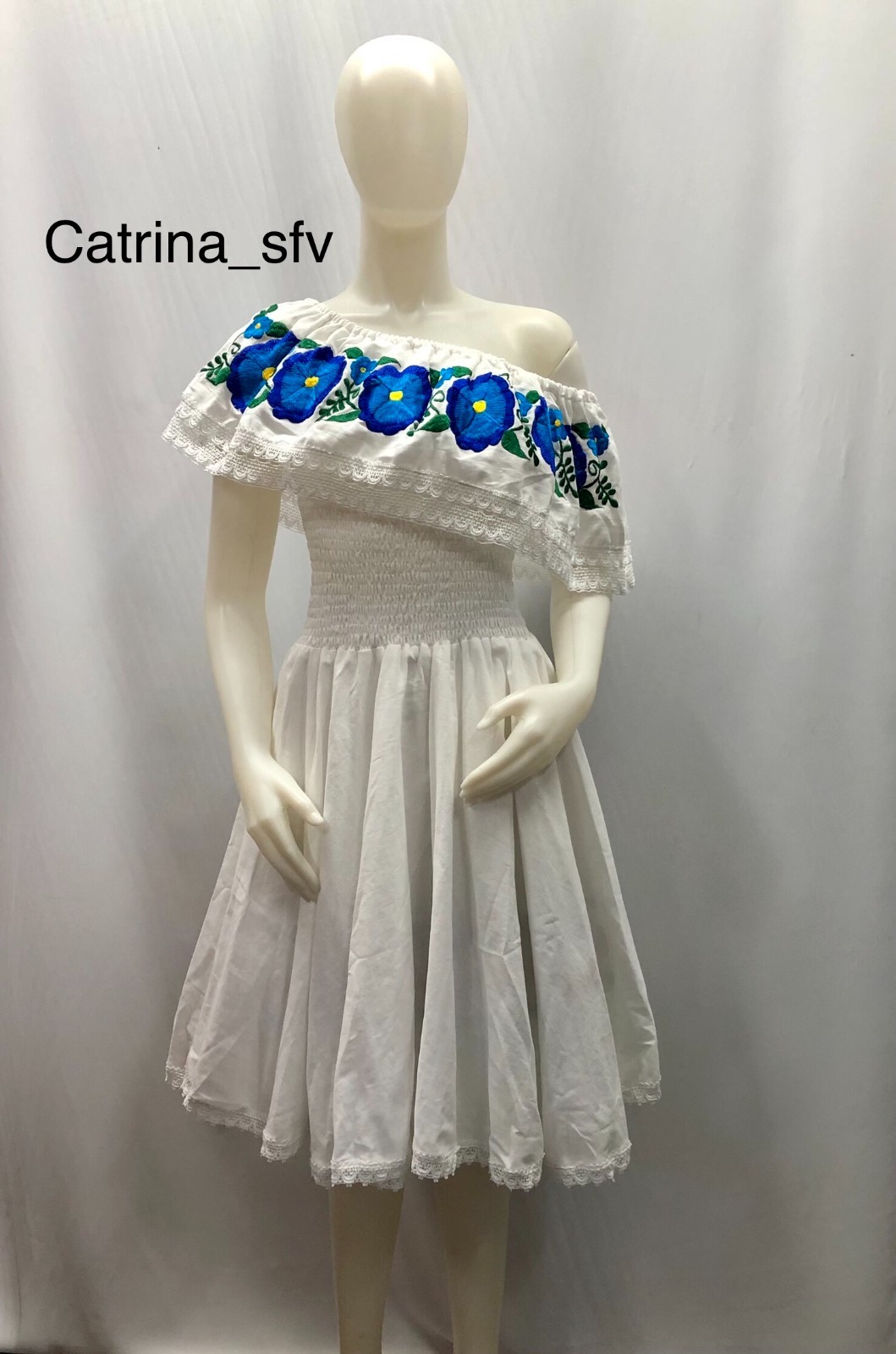 EL SALVADOR DRESS, HONDURAS DRESS, VESTIDO BORDADO, NICARAGUA DRESS,