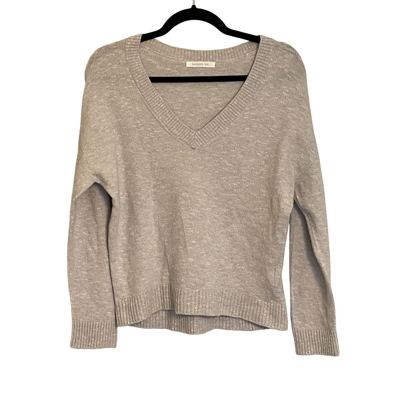 Galerie Vie V Neck Sweater Light Gray Ribbed Knit Women Size S Made in Japan