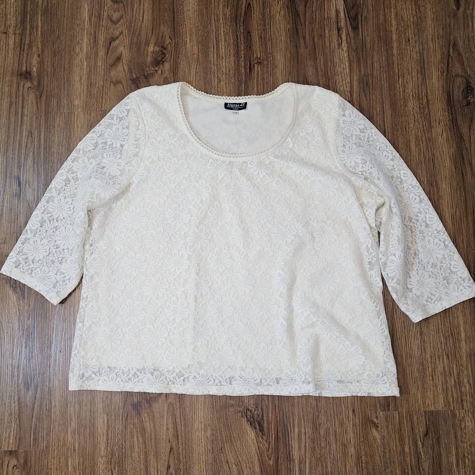 Cathy Daniels Women’s White Floral Lace 3/4 Sleeve Fine Mesh Lined Top 2X Boho