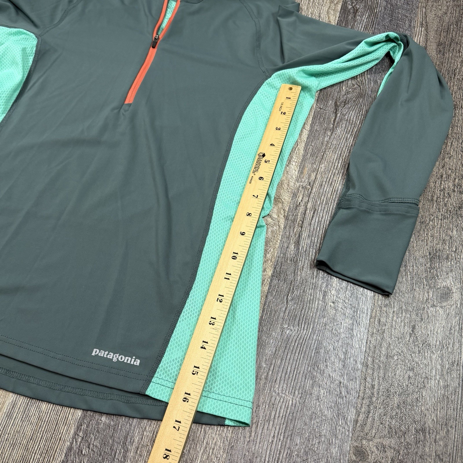 Patagonia Womens Gray All Weather 1/2 Zip Pullover Base Layer Small Running Top