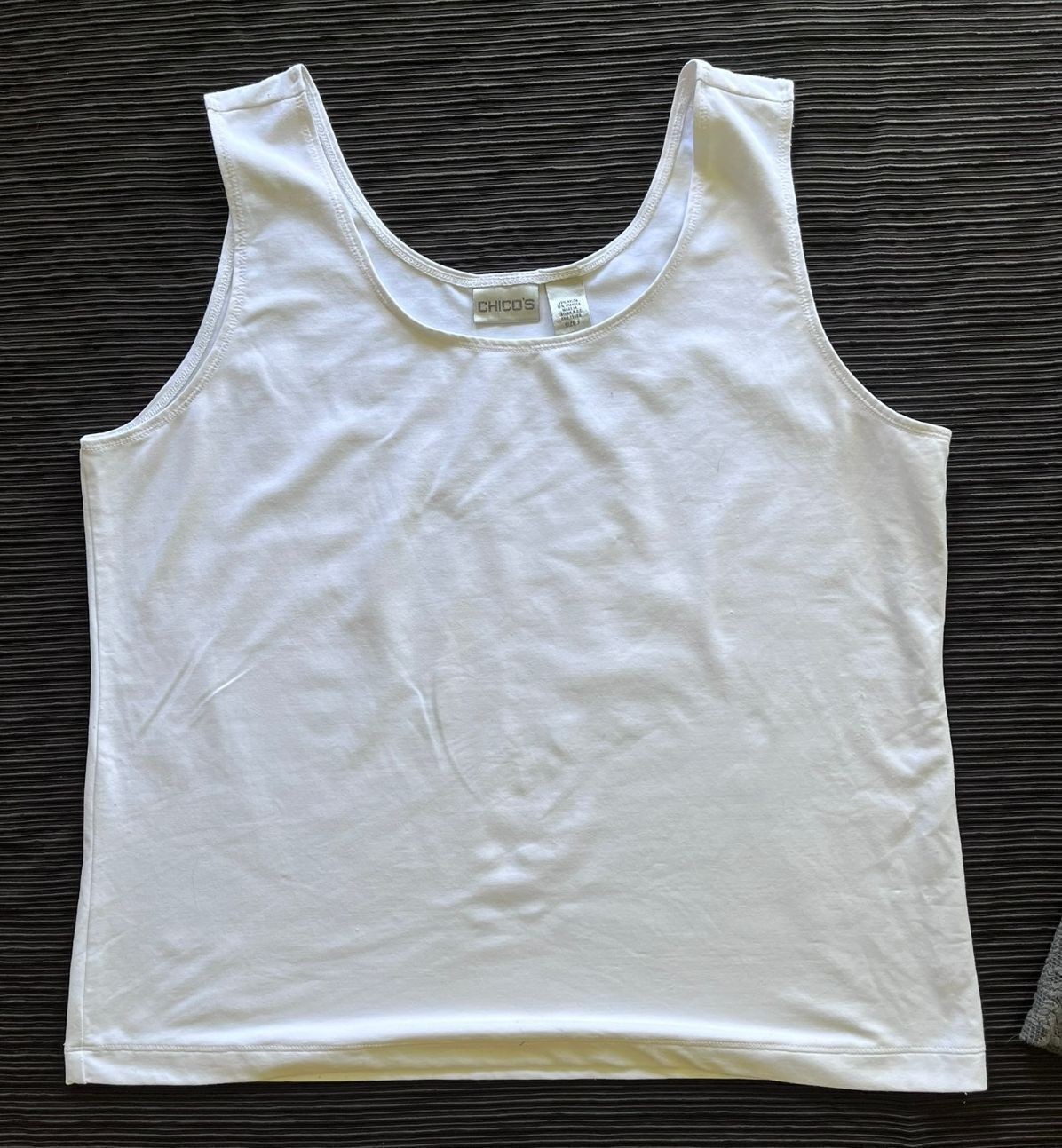 Chico’s White Sleeveless Tank Top Size 3