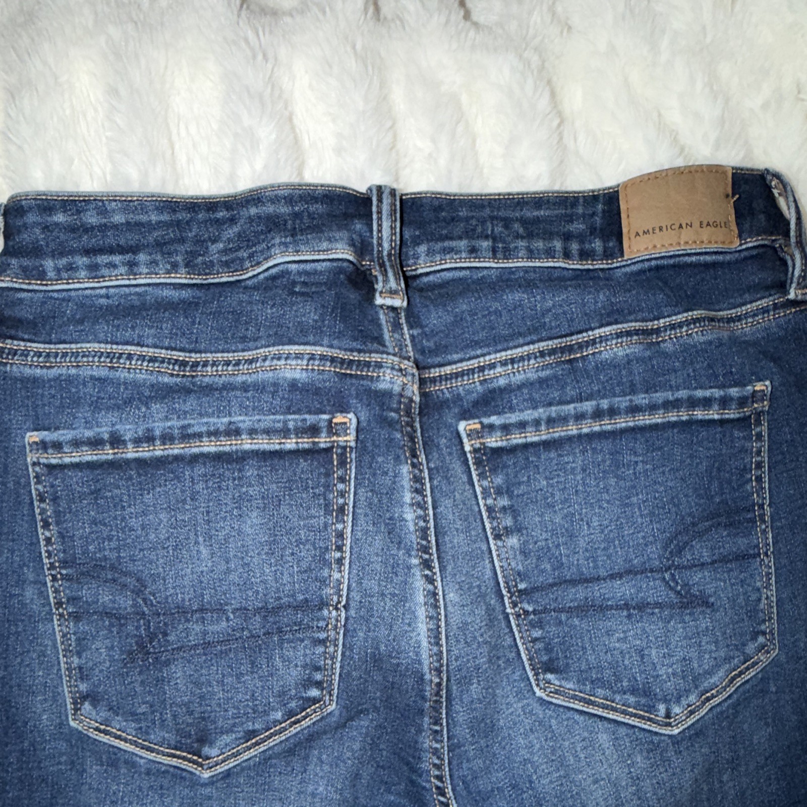 American Eagle Women’s Blue Medium Wash Skinny Jeans 5-Pocket Denim Pockets Sz 4