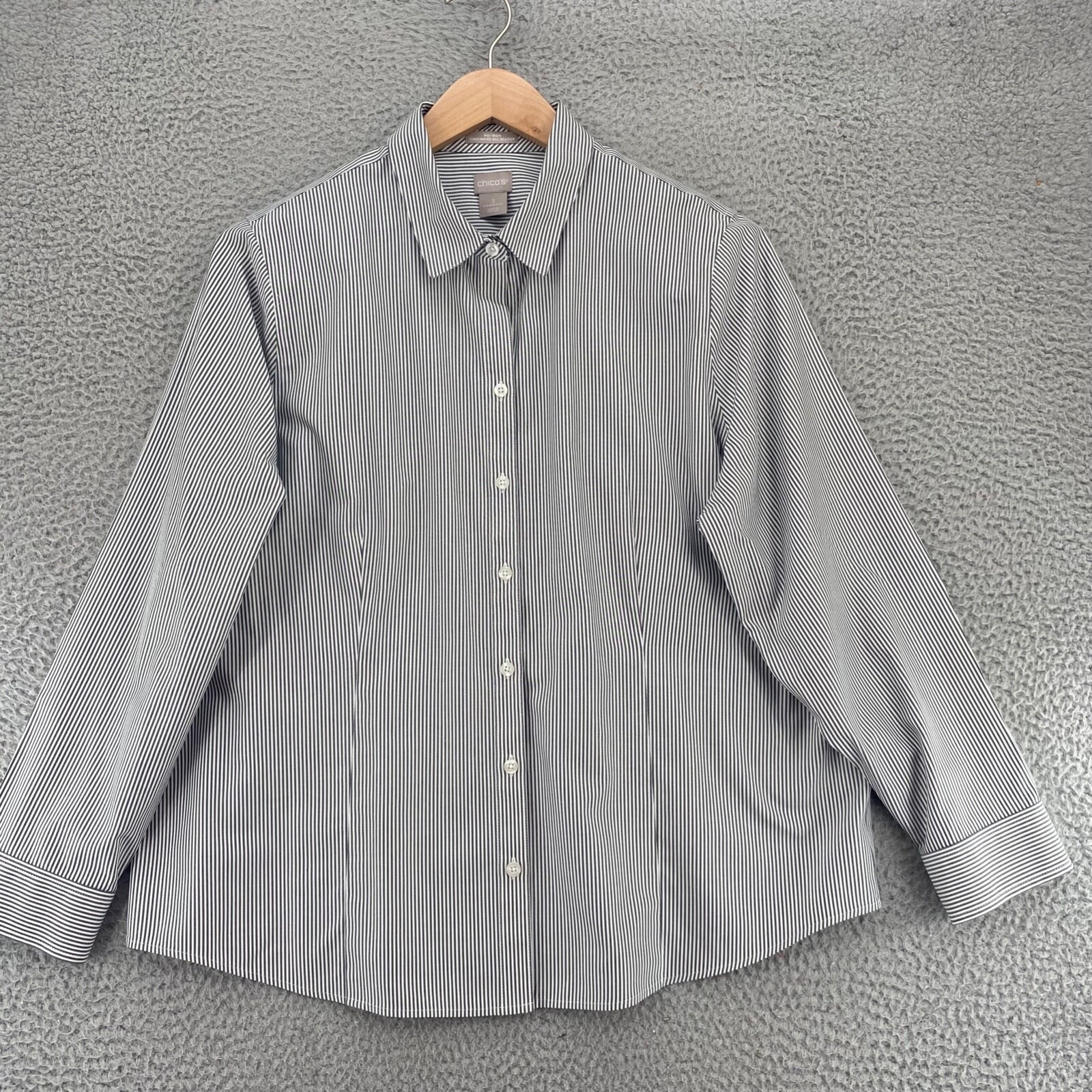 Chicos Shirt Womens 3 US Extra Large Gray No Iron Coolmax All Seasons Striped