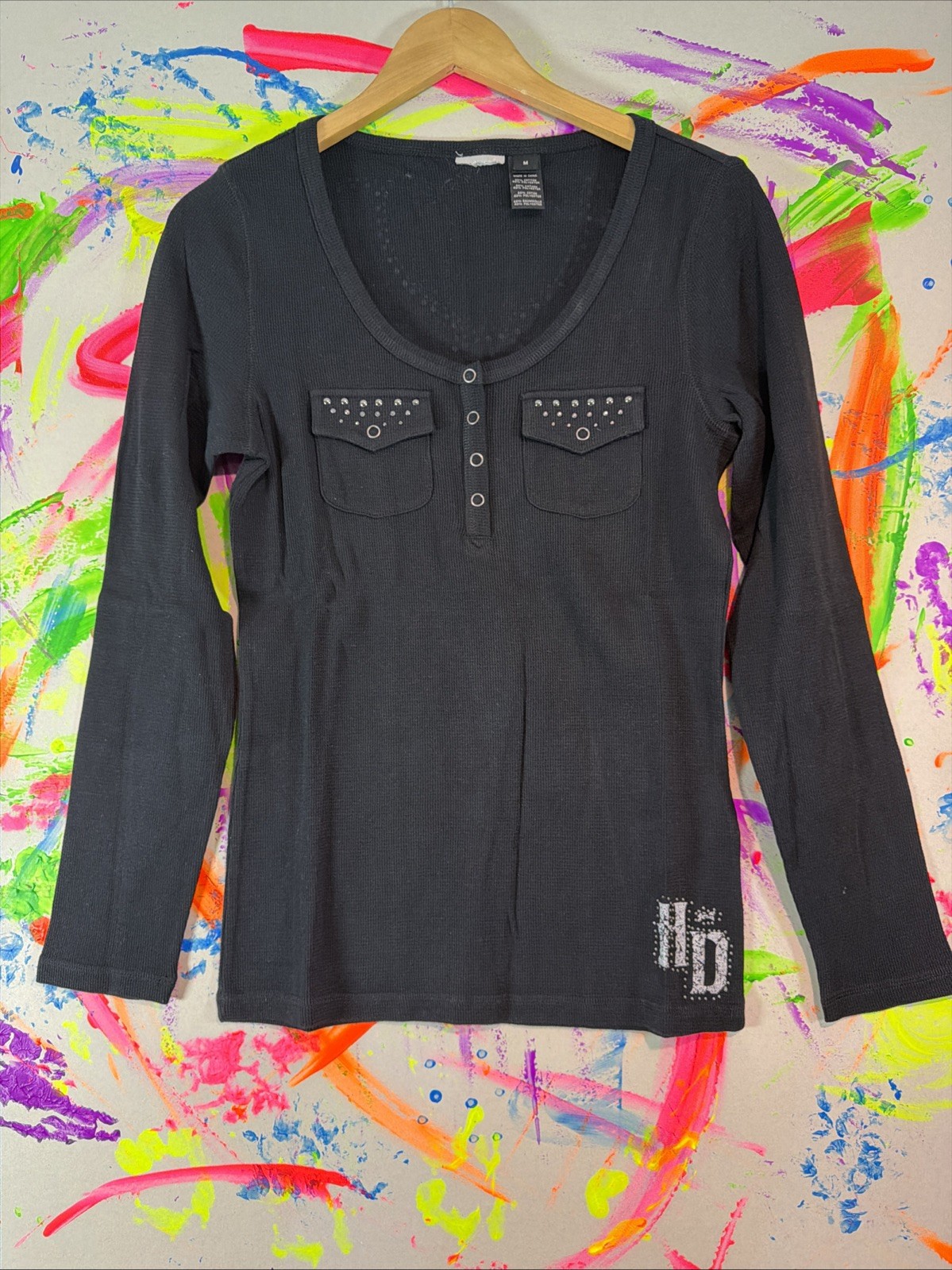 Harley-Davidson women’s Black studded thermal waffle-knit henley shirt – Sz M