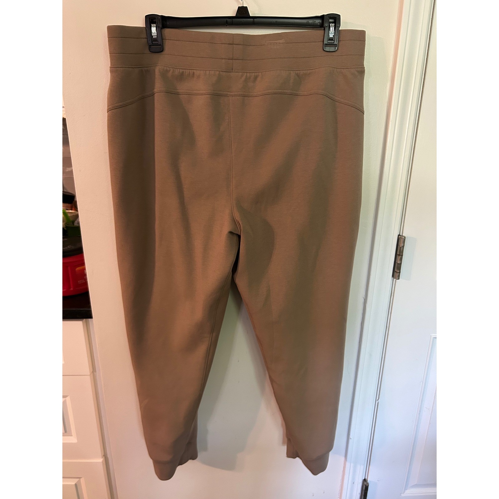 Tek Gear UltraComfort Women XXL Tan Joggers Sweatpants Pockets Stretch Casual