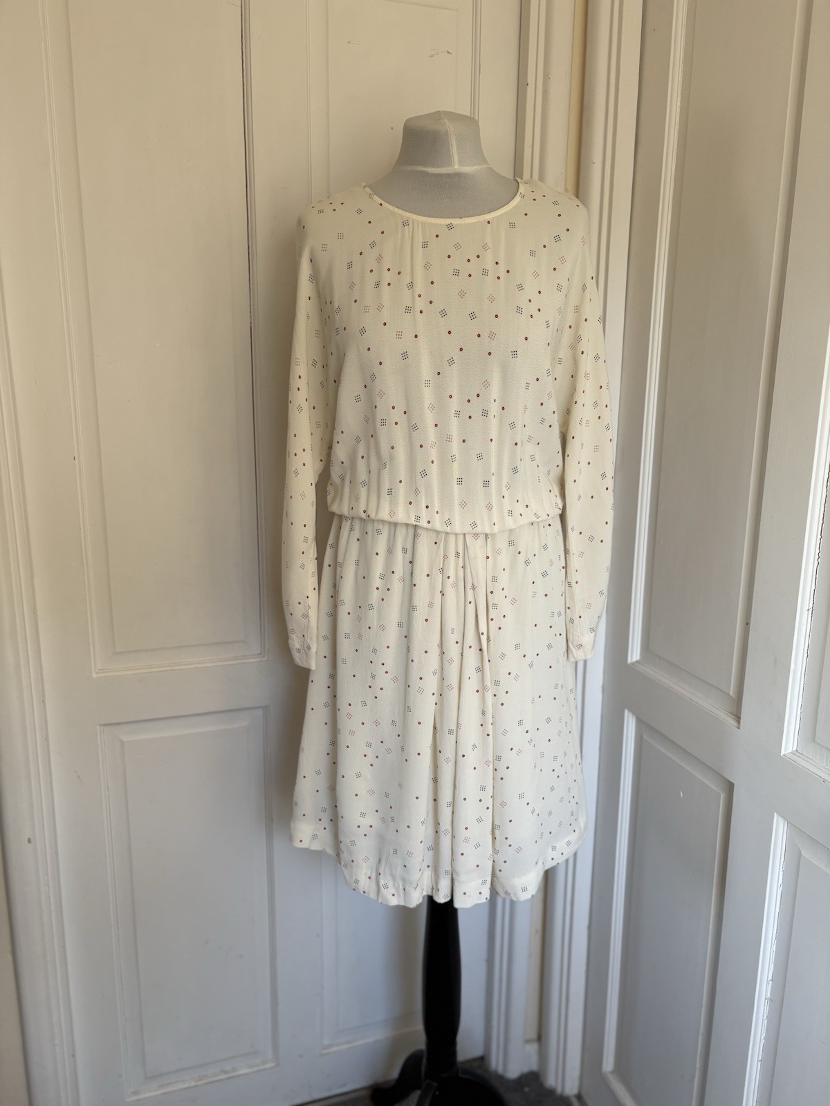 & Other Stories Ladies Cream Long Sleeve Elasticated Waist Dress Size UK 12