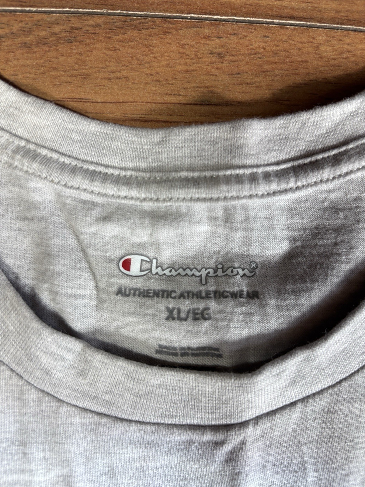 Champion Graphic T-Shirt Womens XL Grey Big Script Logo Tee Classic fit retro