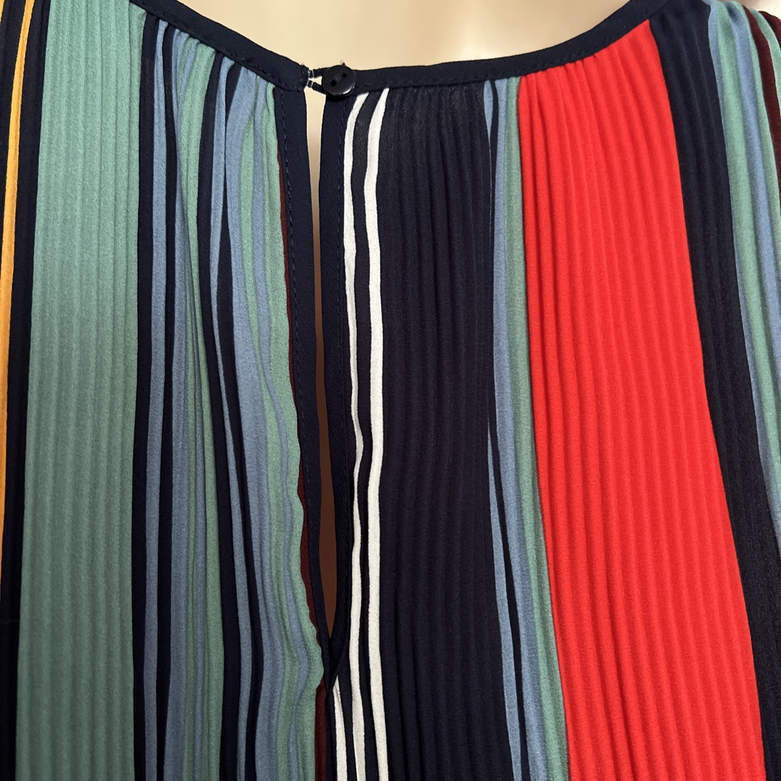 Dalia Women’s Sleeveless Eyelet Scallop Hem Round Neck Striped Tank Top M