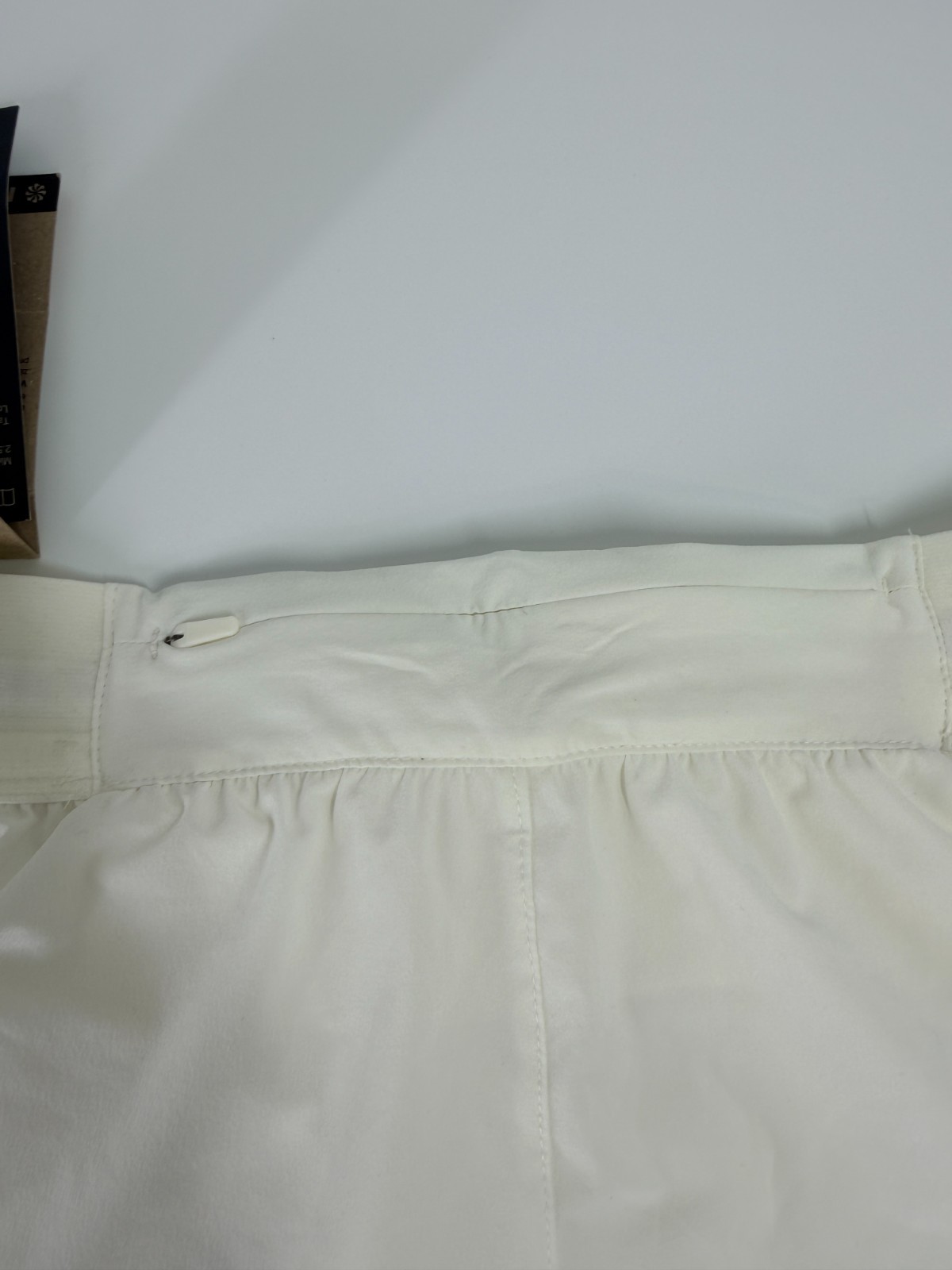 Nike Swift Dri FIT Mid Rise 2.5″ Lined Running Shorts Womens Size S HQ0638-133