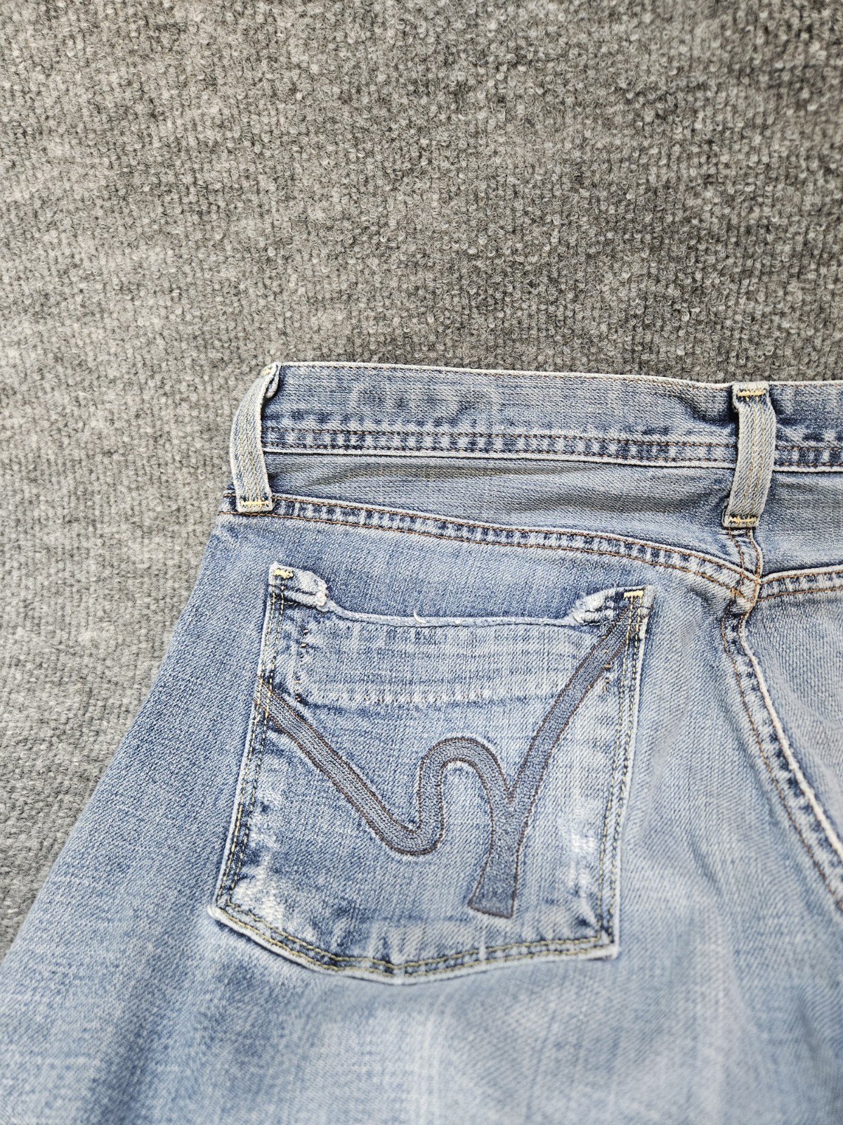 Citizens of Humanity Annina Button Fly Distressed Jeans Womens 32 Made in USA