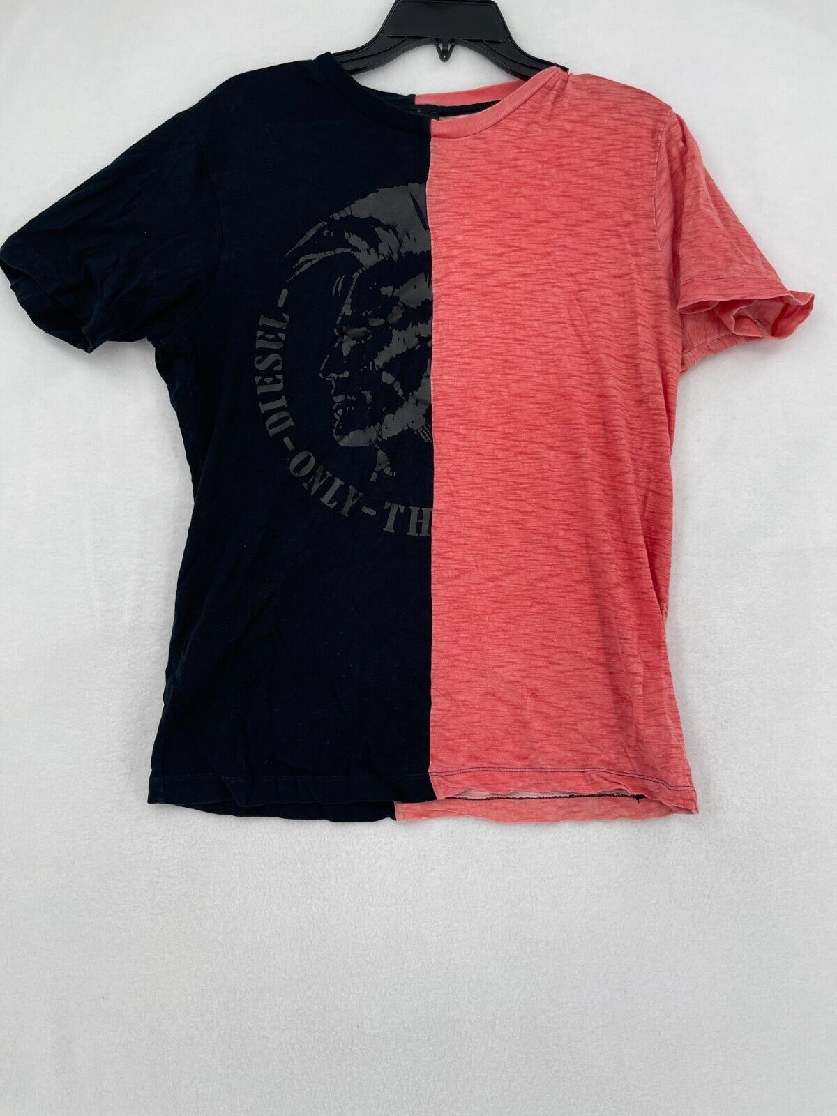 Diesel T Shirt Adults Unisex Color Black/Pink Short Sleeves Graphic Crew Neck