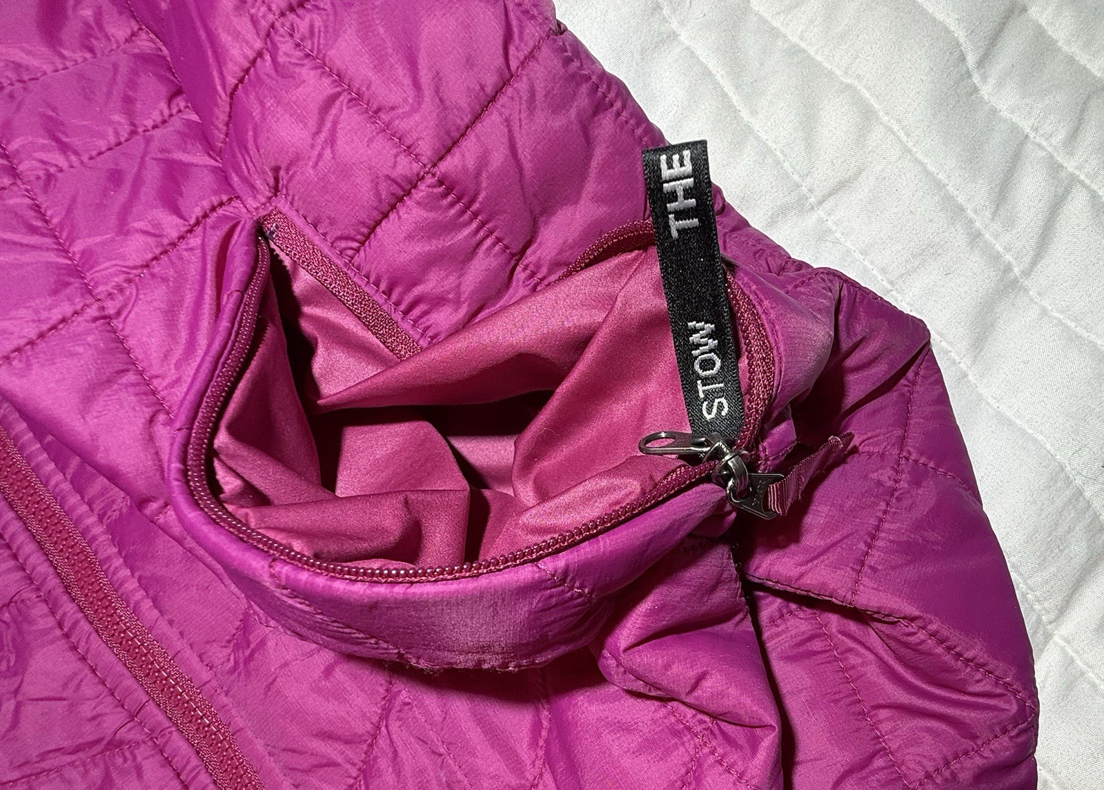 THE NORTH FACE Women’s Medium Raspberry Pink THERMOBALL™ ECO Insulated Jacket