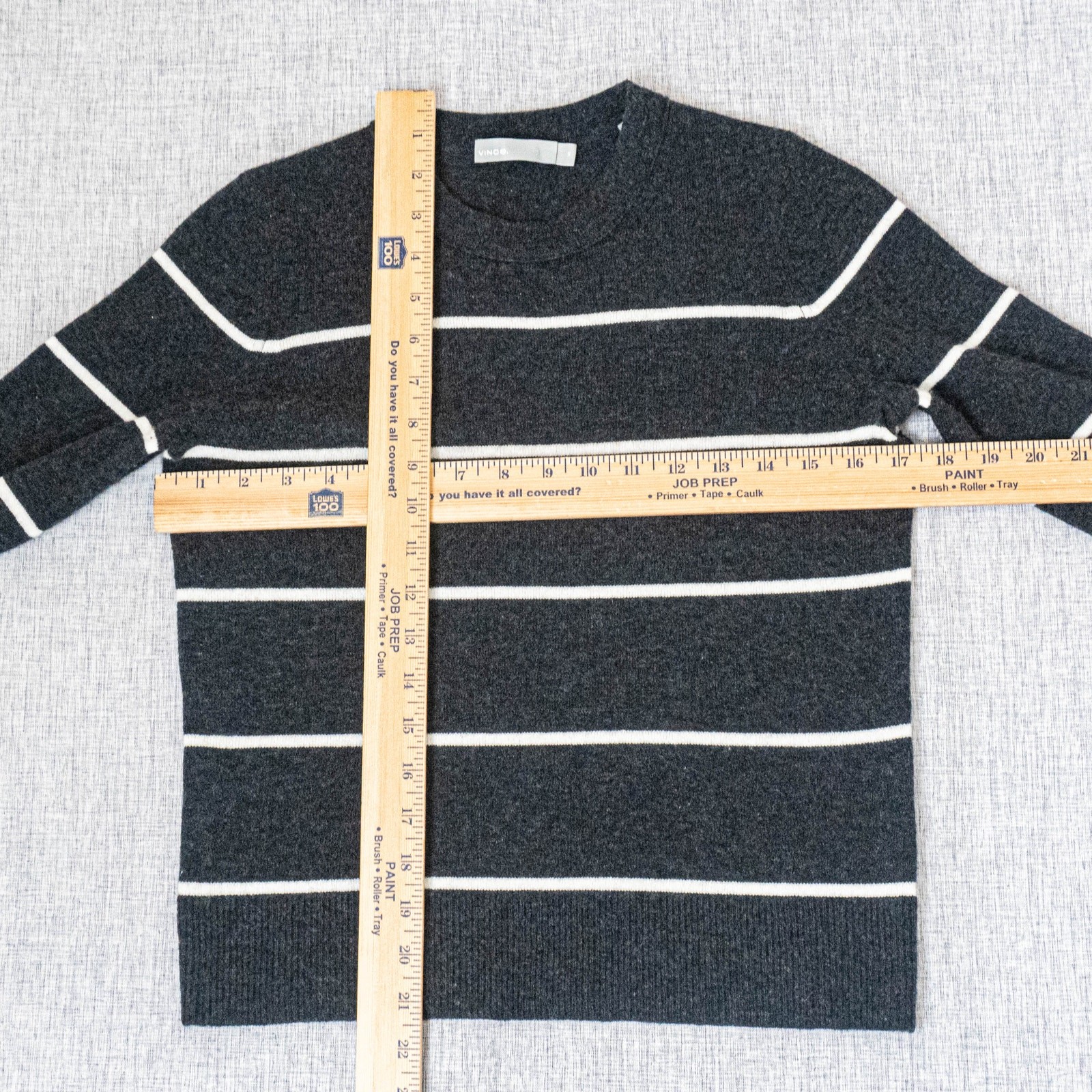 VINCE Heather Charcoal Cashmere sweater striped size Small