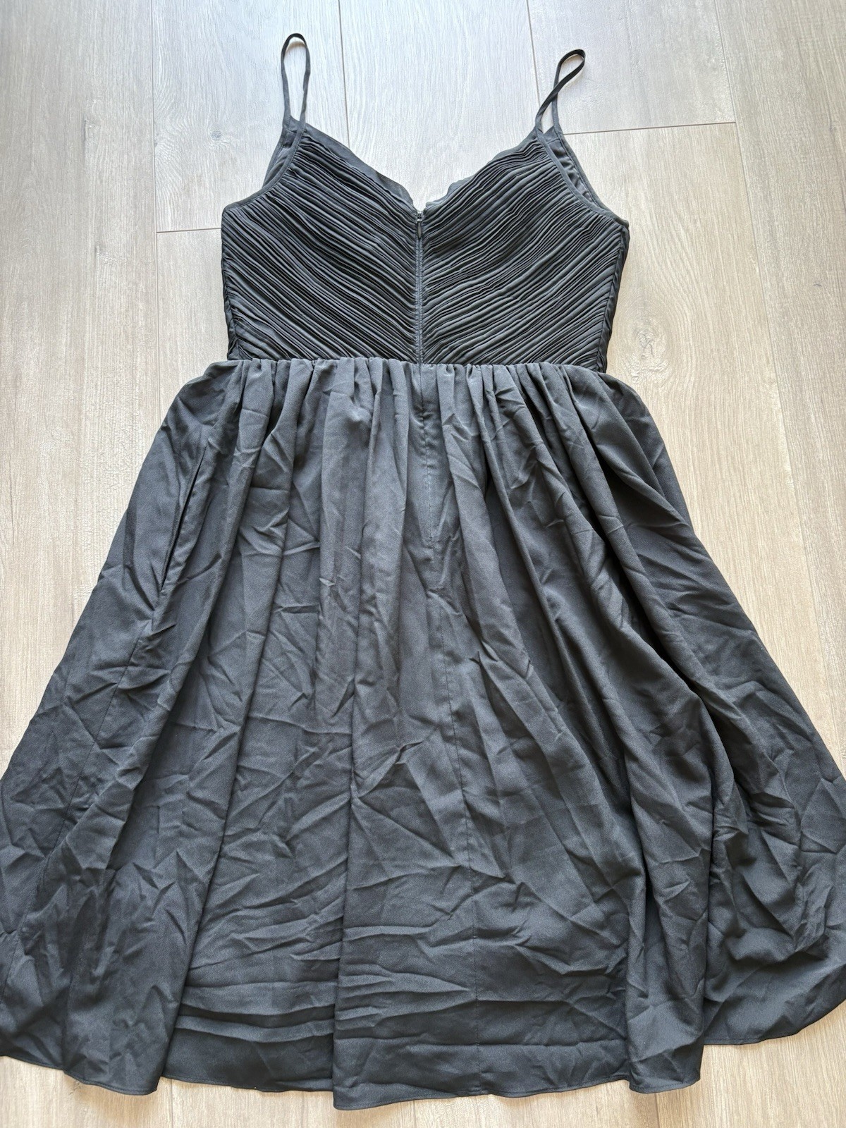 Banana Republic pleated black midi Dress Size 6