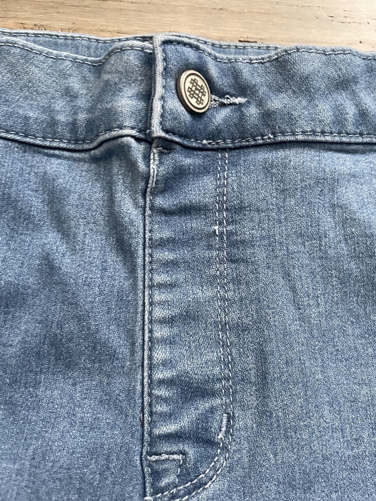 Laurie Felt – Crop Denim Back Pocket Straight Capri Jeans – Size XL Blue Pull On