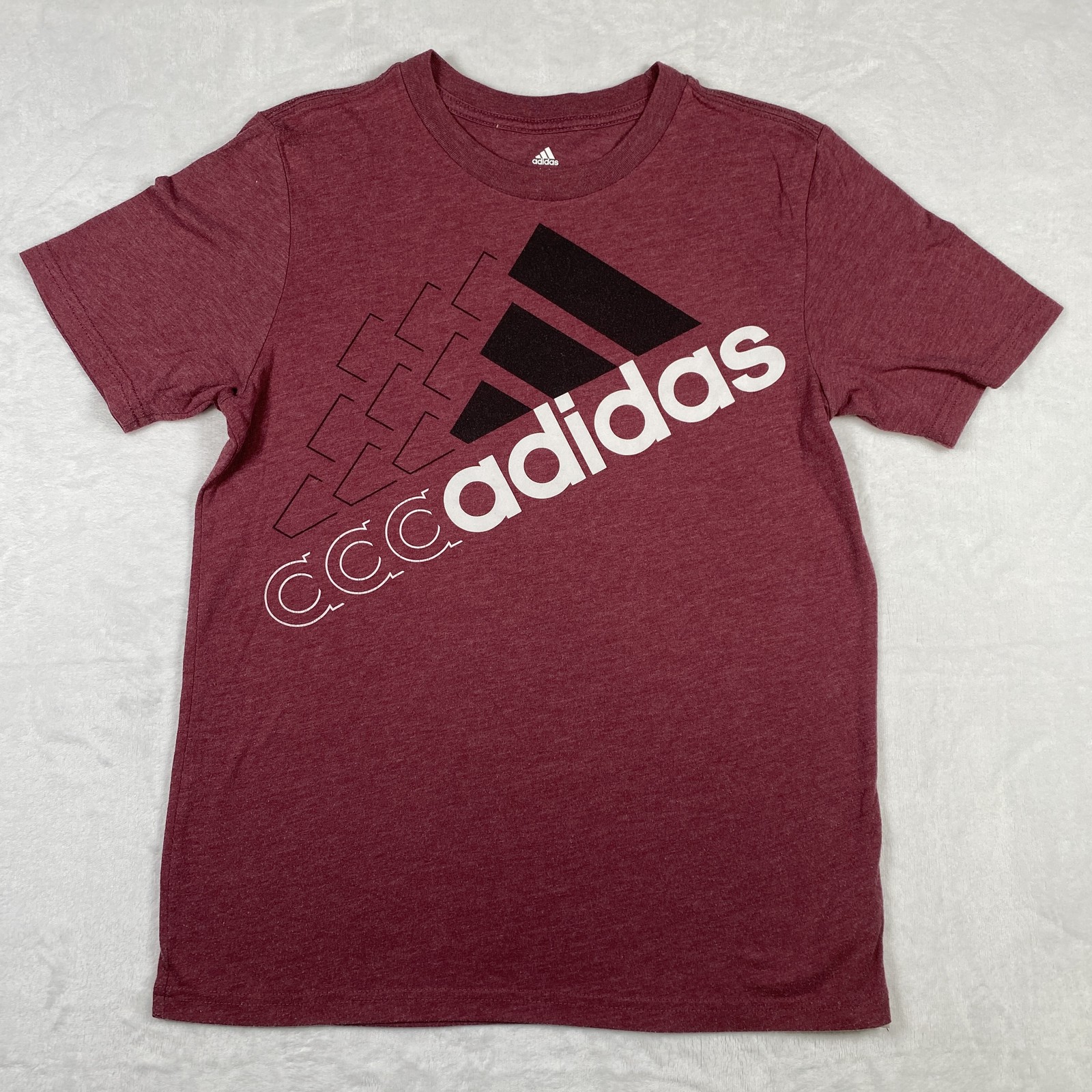 Adidas Women’s Graphic T-Shirt Maroon Size Medium Logo Tri-Blend Casual Comfort