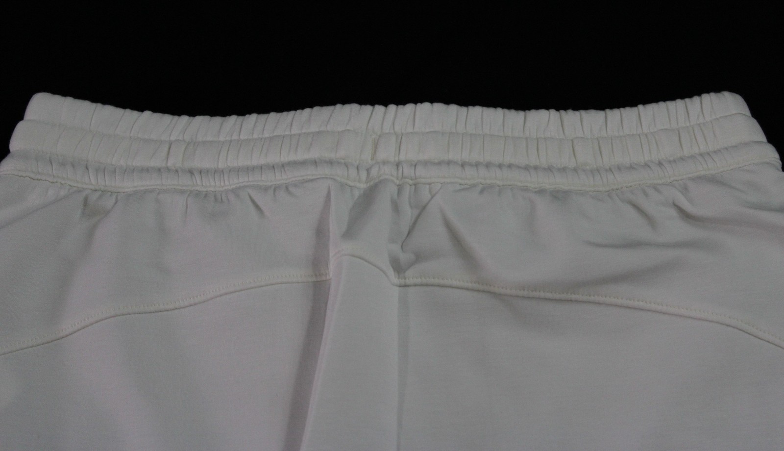 Spanx Women’s AirEssentials 4-Way Stretch 14″ Skort DH3 Powder Medium NWT