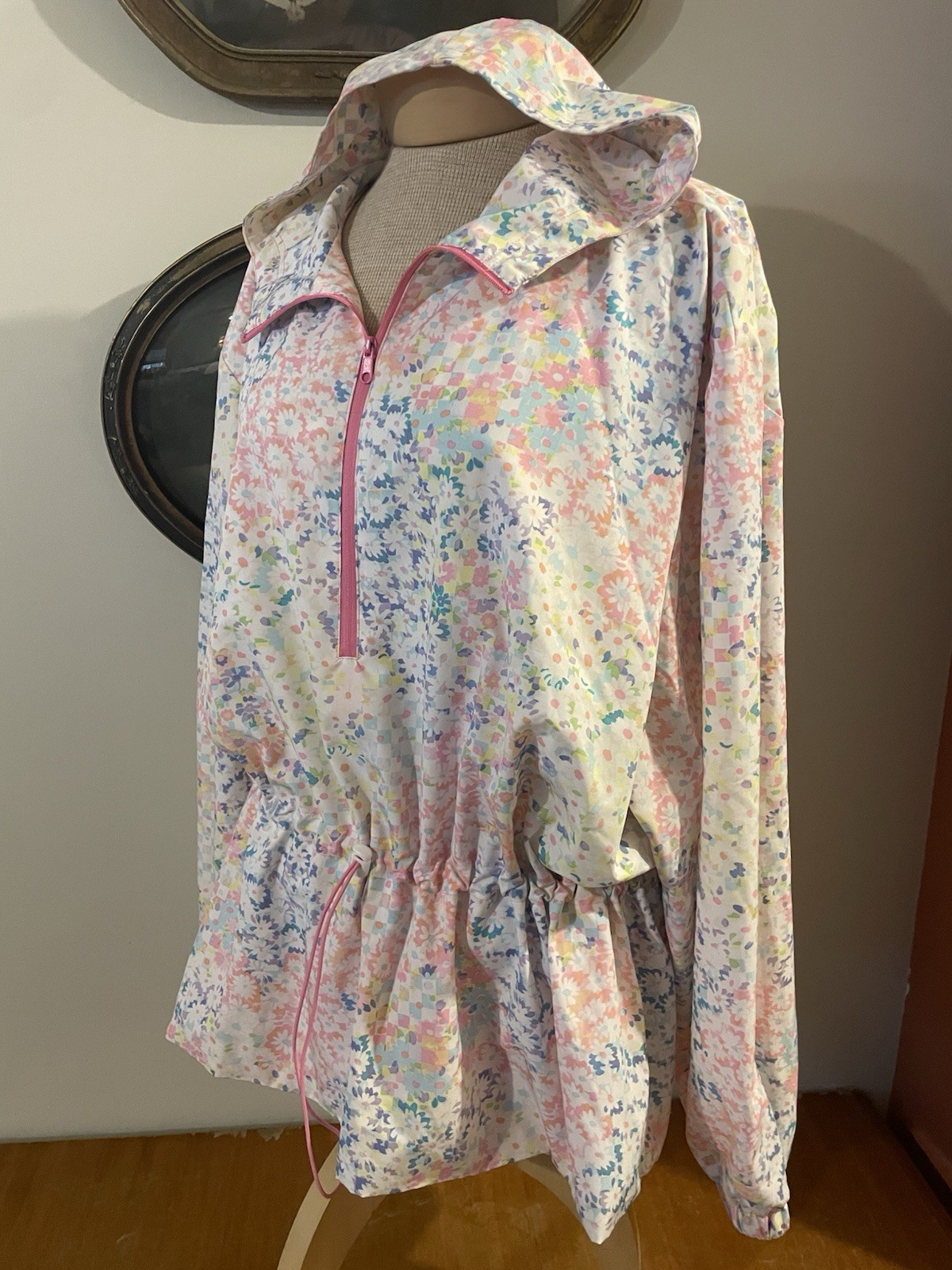 Fabletics Rosa Daisy pastel print Hooded Lined jacket walking Running 90’s 1X