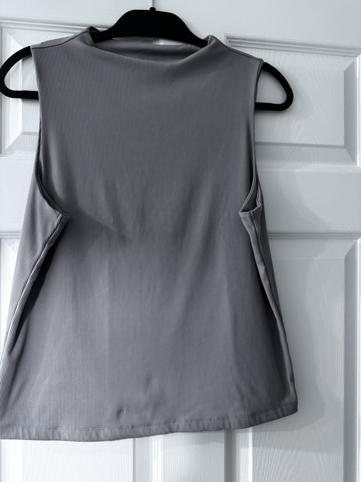 Tahari Women’s Cappuccino Latte Color Sleeveless Shell Top Tank XL