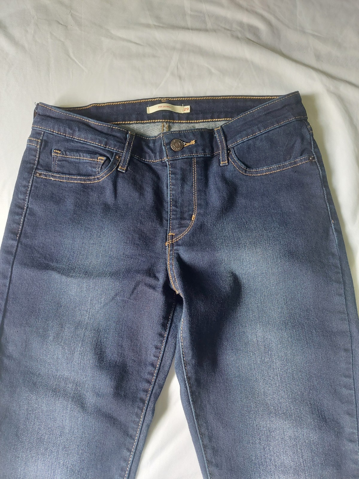 Size 29 Skinny Jeans Levi Strauss & Co 711 Women’s Blue Dark Wash Denim Jeans