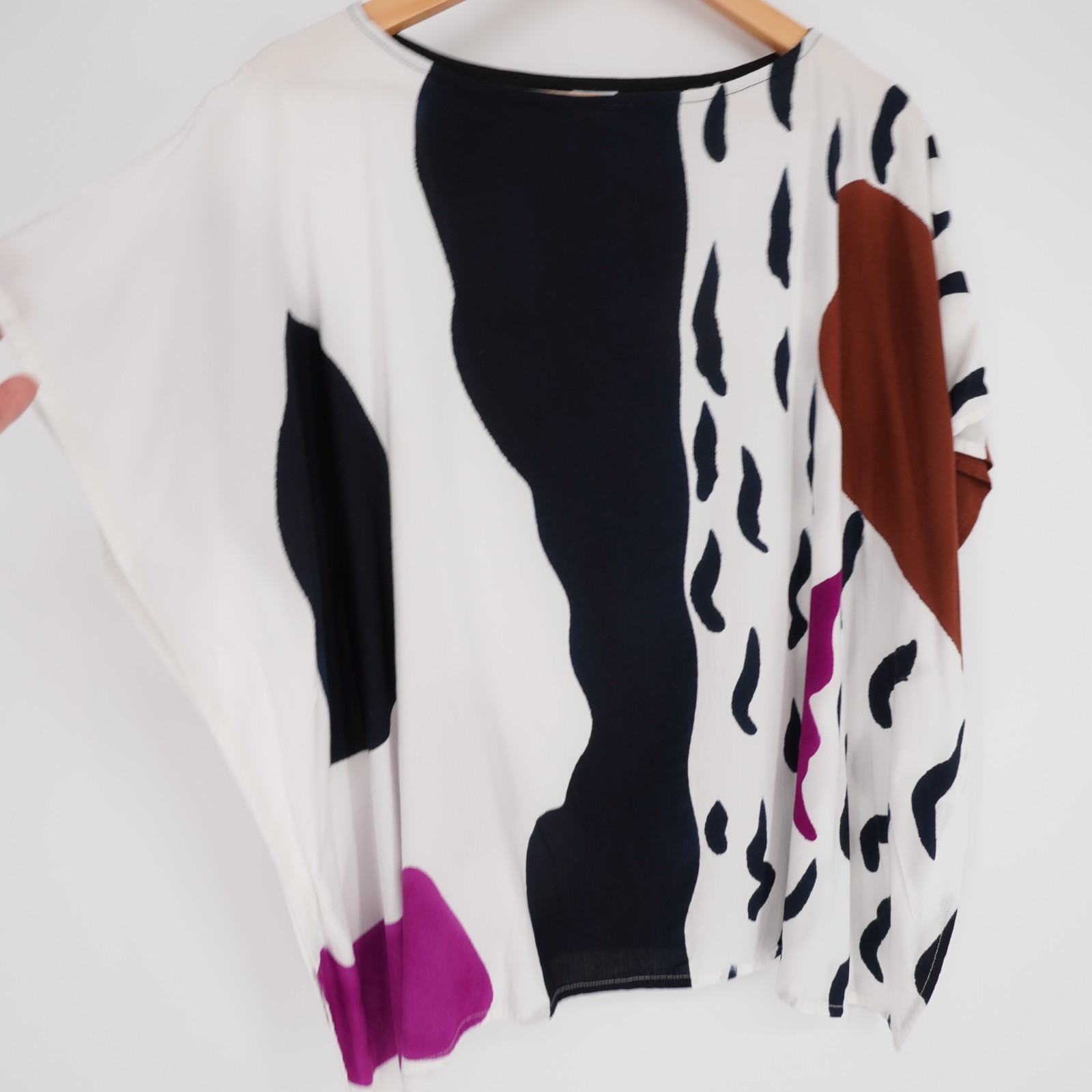 Sylca Handpainted Art to Wear Tunic Top Women OS Thailand Abstract Flowy Batwing