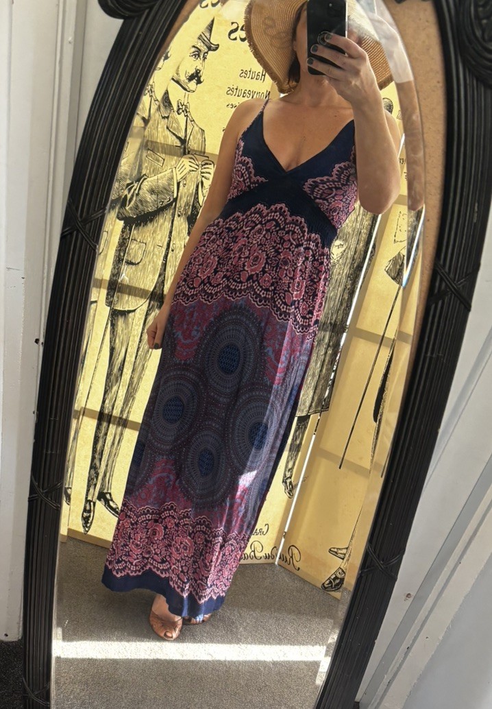 Made In Thailand spaghetti strap low neck rayon maxi dress Size S