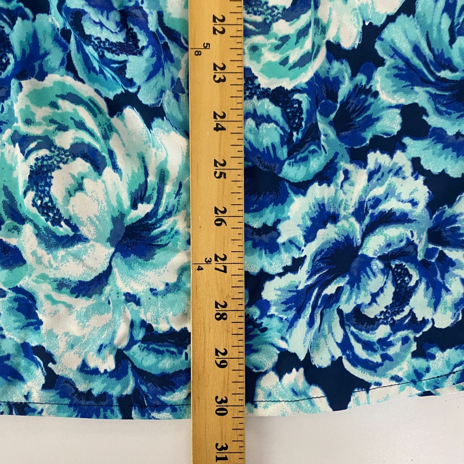 Catherines V-Neck Angel Sleeve Blouse Size 1X Blue Floral Print