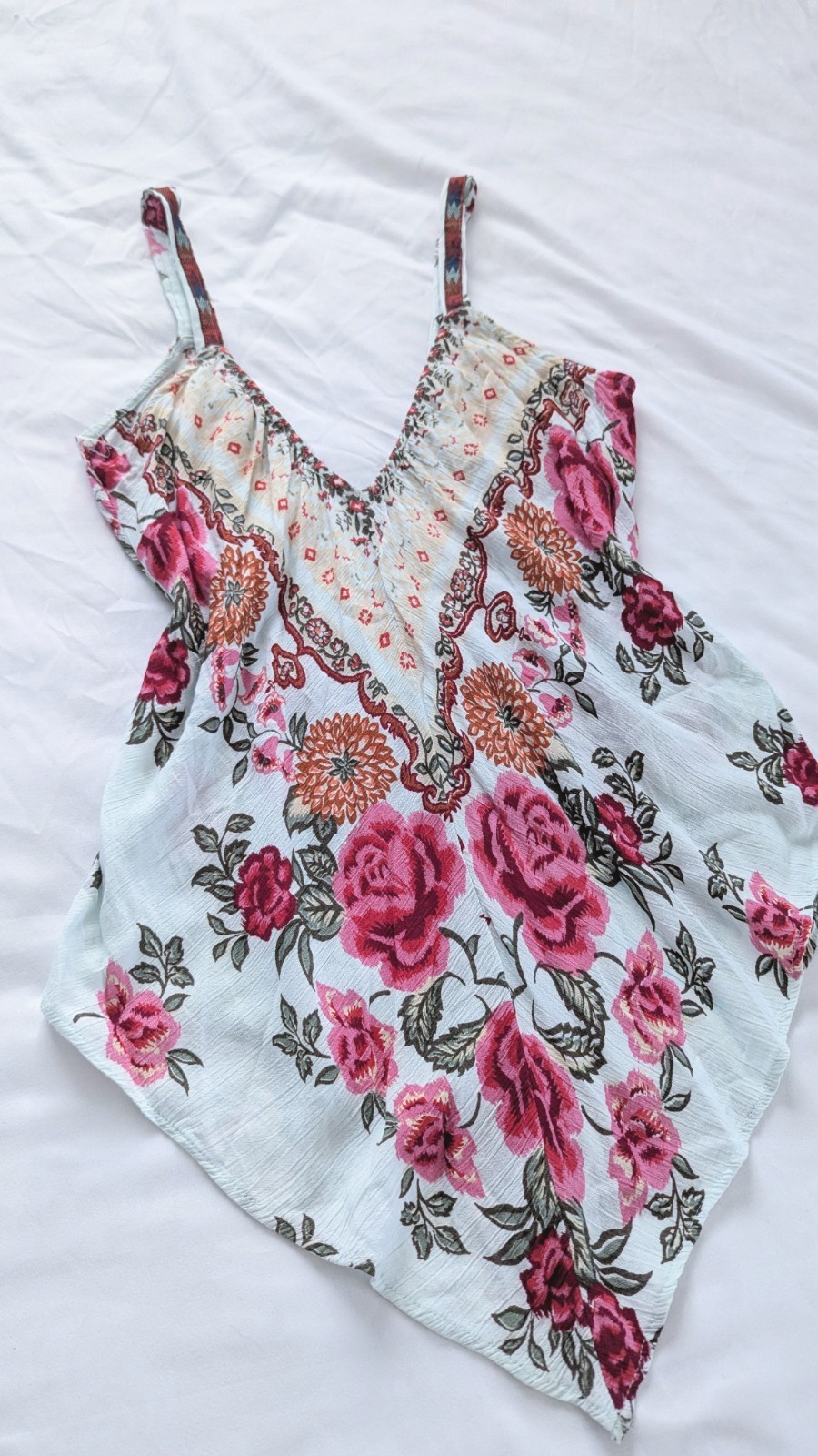 Rare Vintage Angie Floral Woven V-Neck Spaghetti Strap Pullover Tank Top M