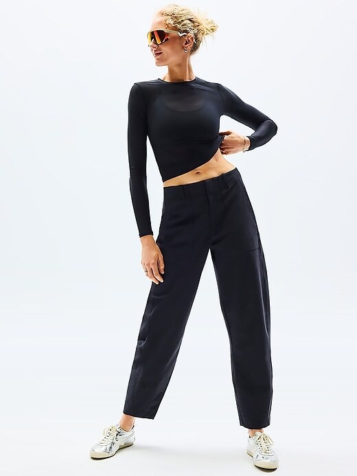 Athleta 14 Skyline High Rise Barrel Leg Pant Black NEW! 650012