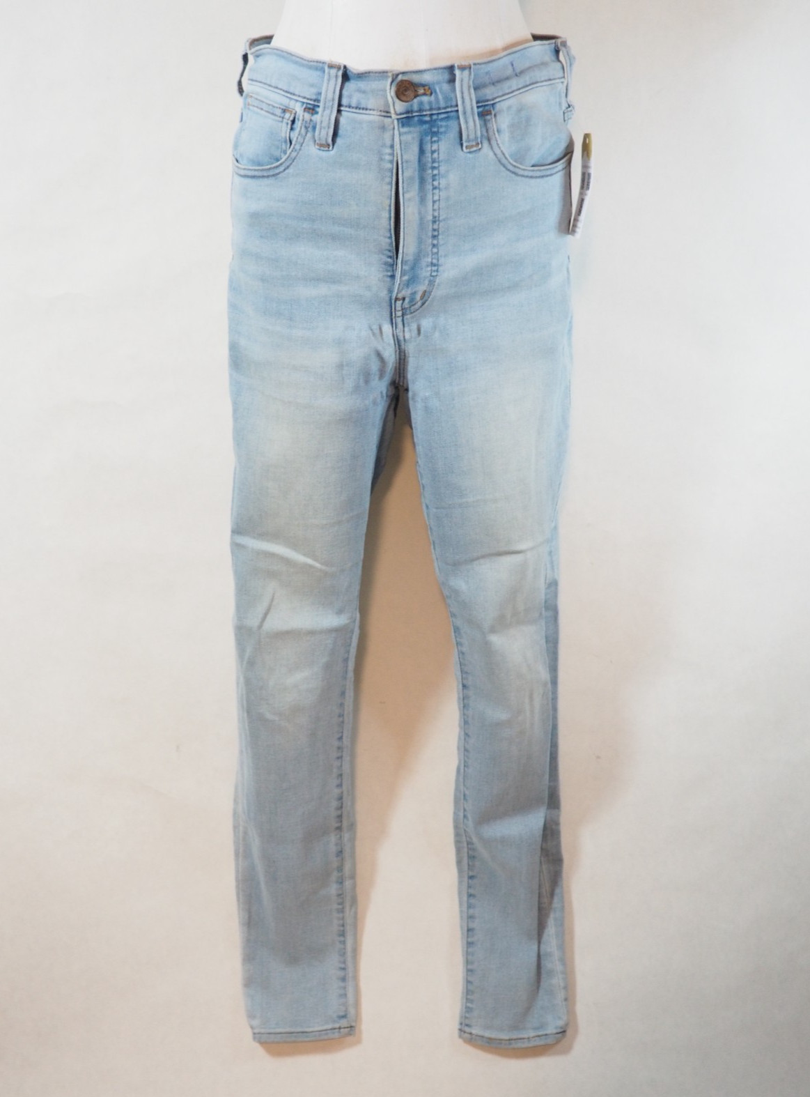 Madewell Light Wash 11″ Roadtripper Blue Denim Jeans, Size 27T