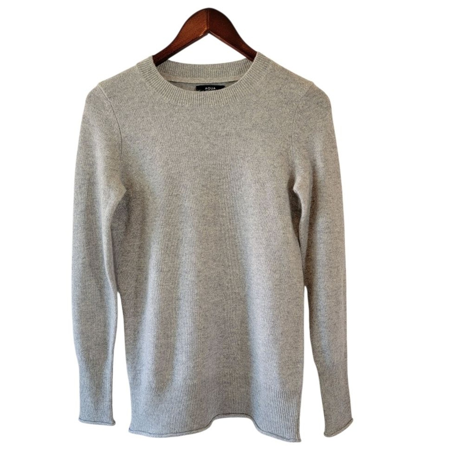 AQUA Cashmere Heather Gray Sweater Top Sz S Long Sleeve Old Money Quite Luxury