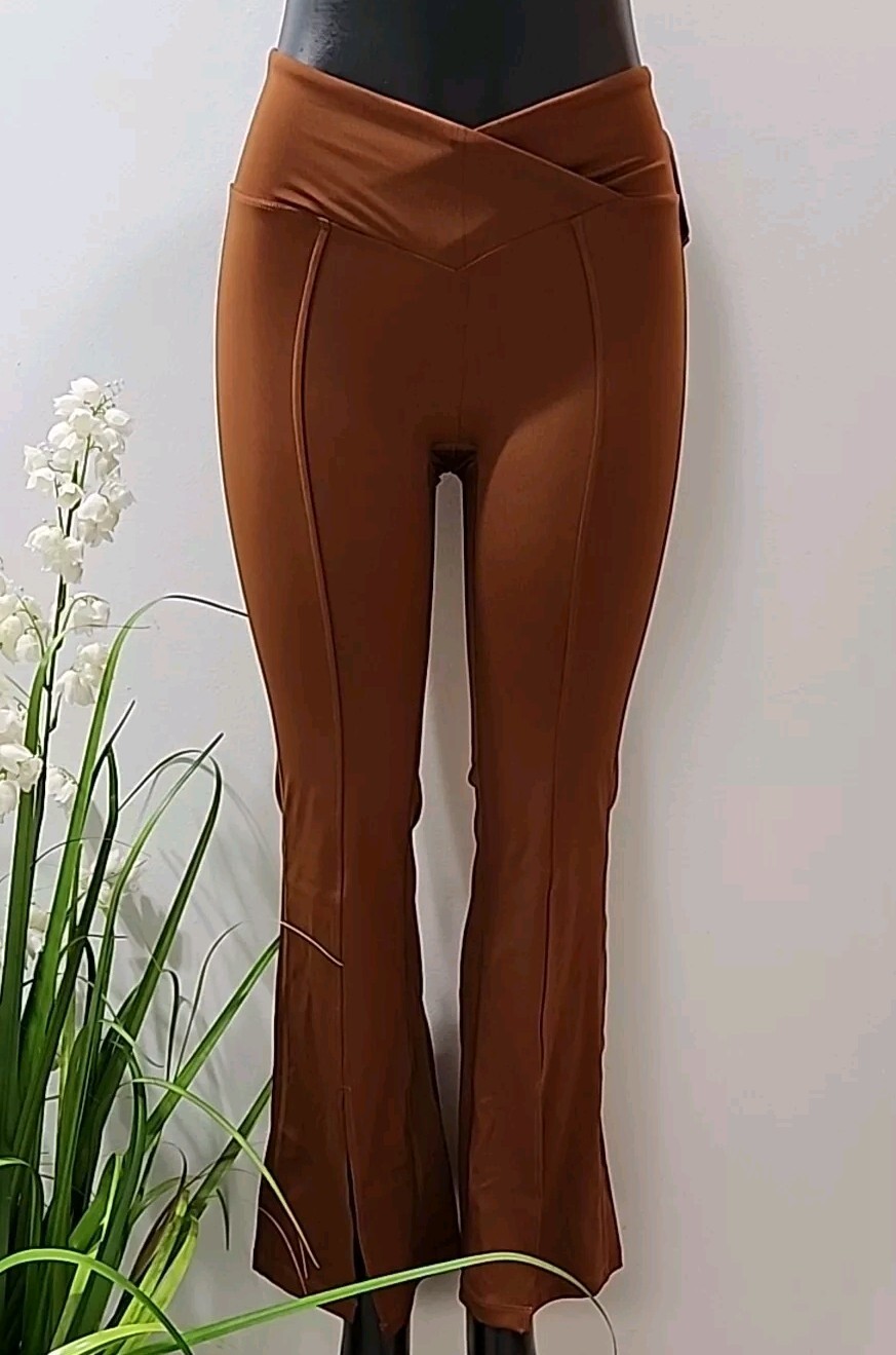 Cosmolle Premium Crossover Open Leg Leggings Creamy Brown, extra small