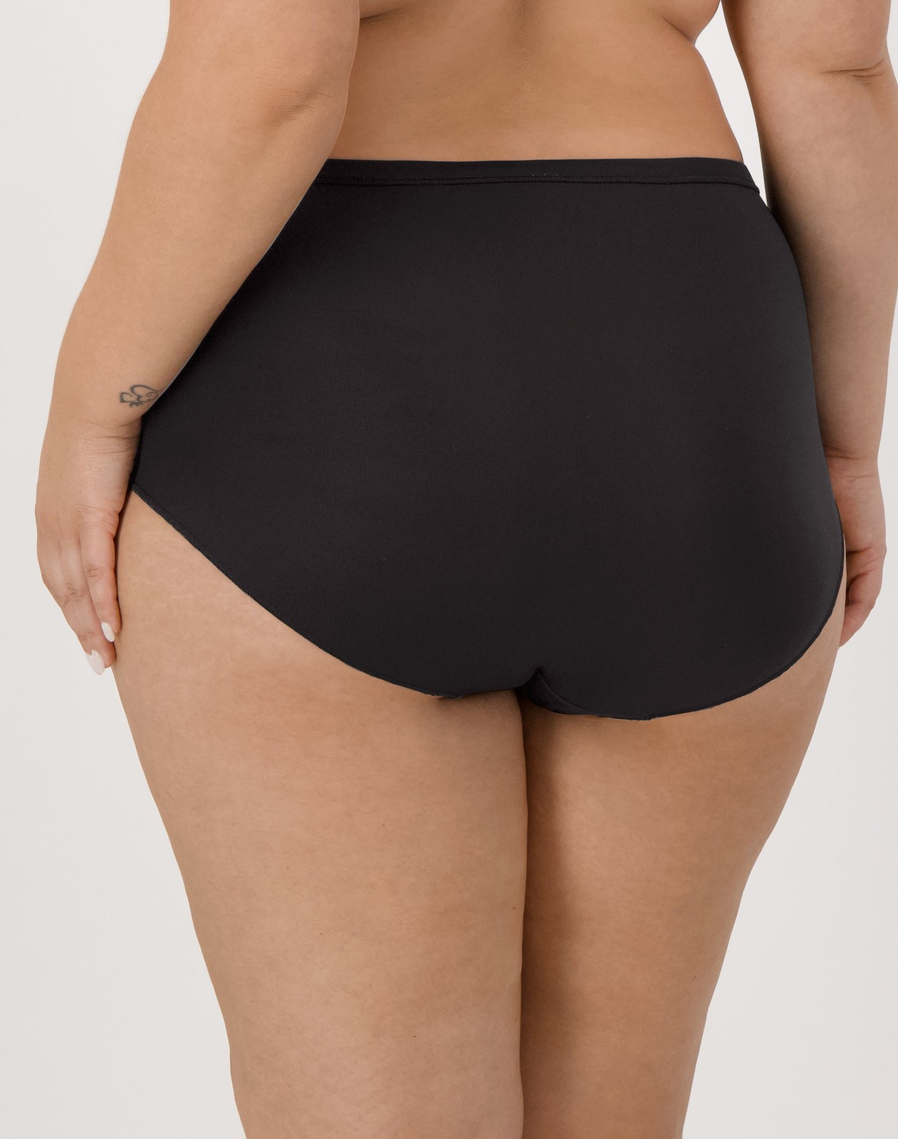 Hanes Just My Size Women’s Breathable Mesh Brief Underwear, 5-Pack (Plus Size)