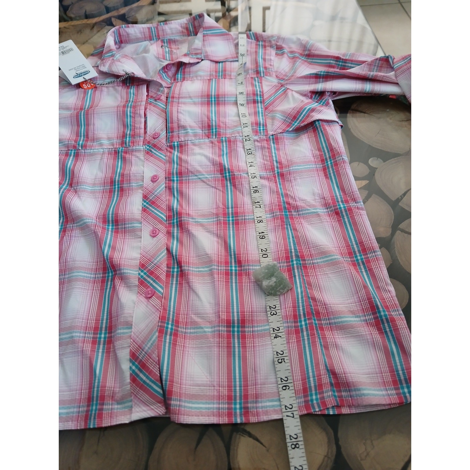 Worldwide Sportsman Women’s Plaid Fishing Shirt Roll Cuff Vented Large
