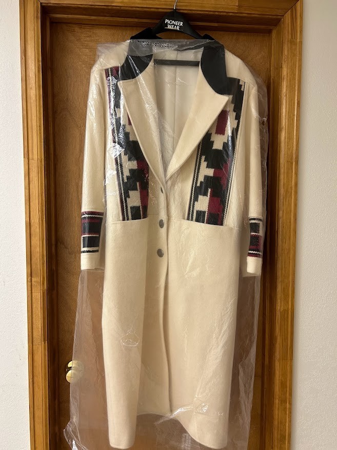 Pioneer Wear White Full Length Wool Coat With Chimayo Style Insets NEVER WORN