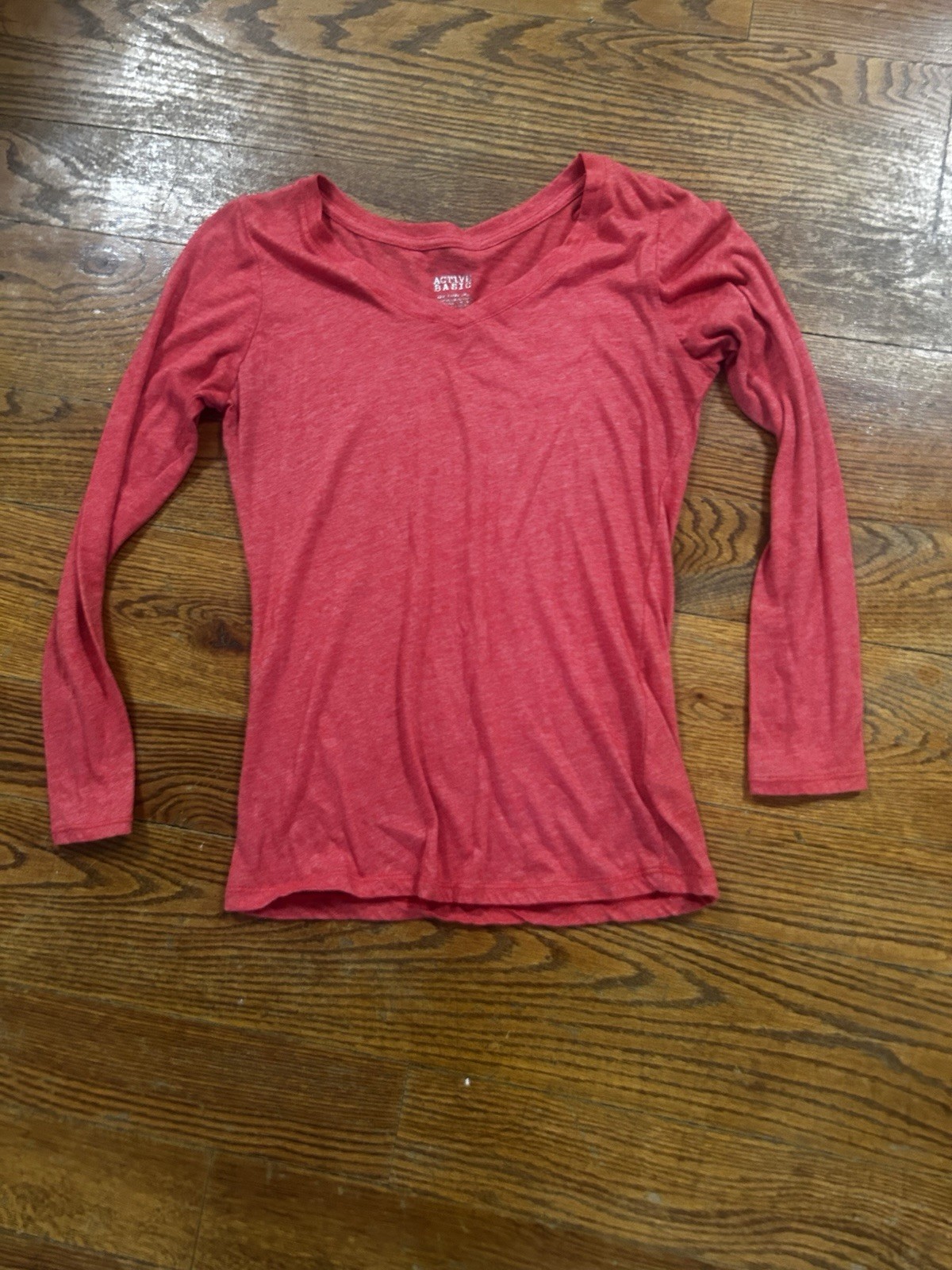 Active Basic, Woman’s Size Large Shirt