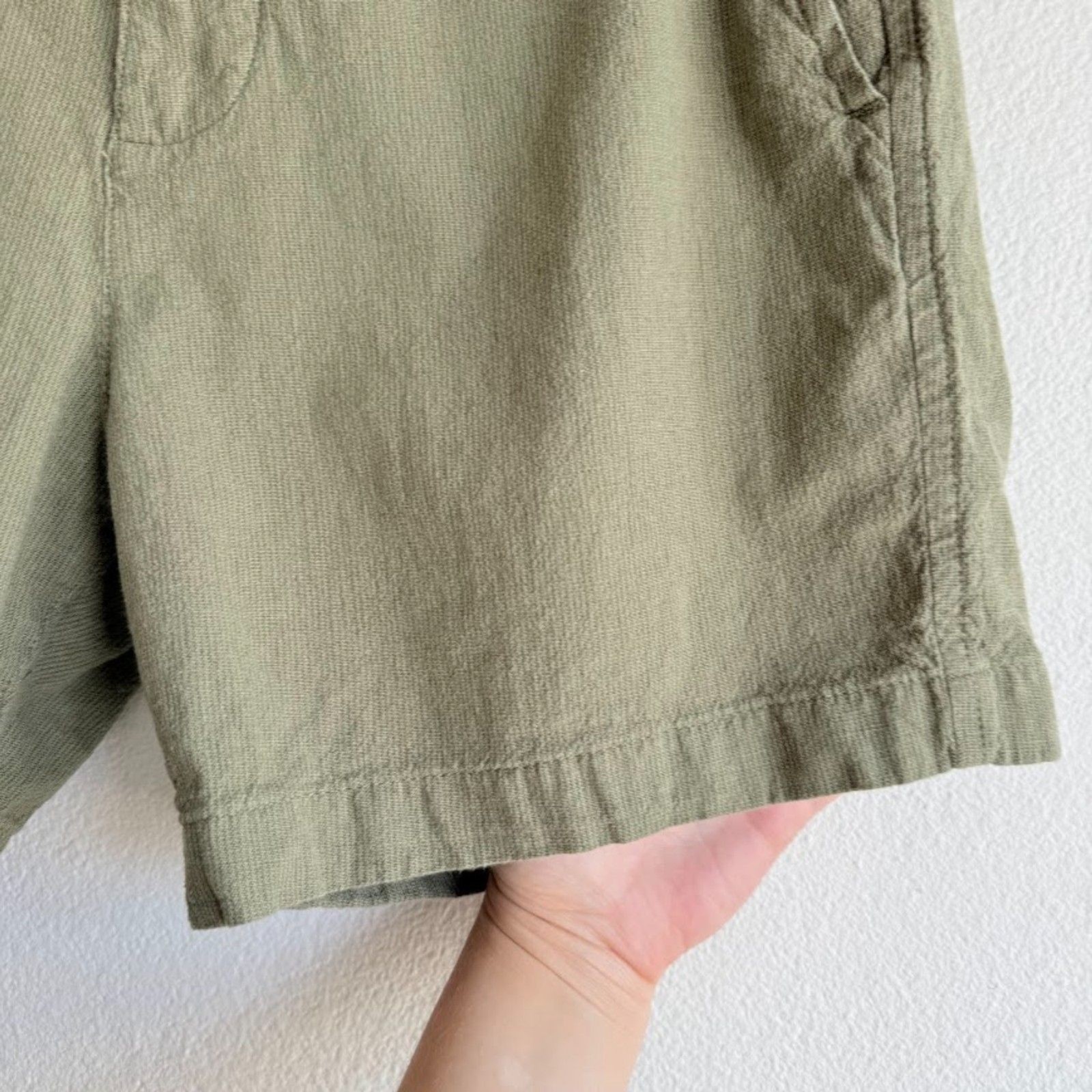 Abercrombie & Fitch Stretch Cotton Linen Blend Shorts in Green Stripe size 28