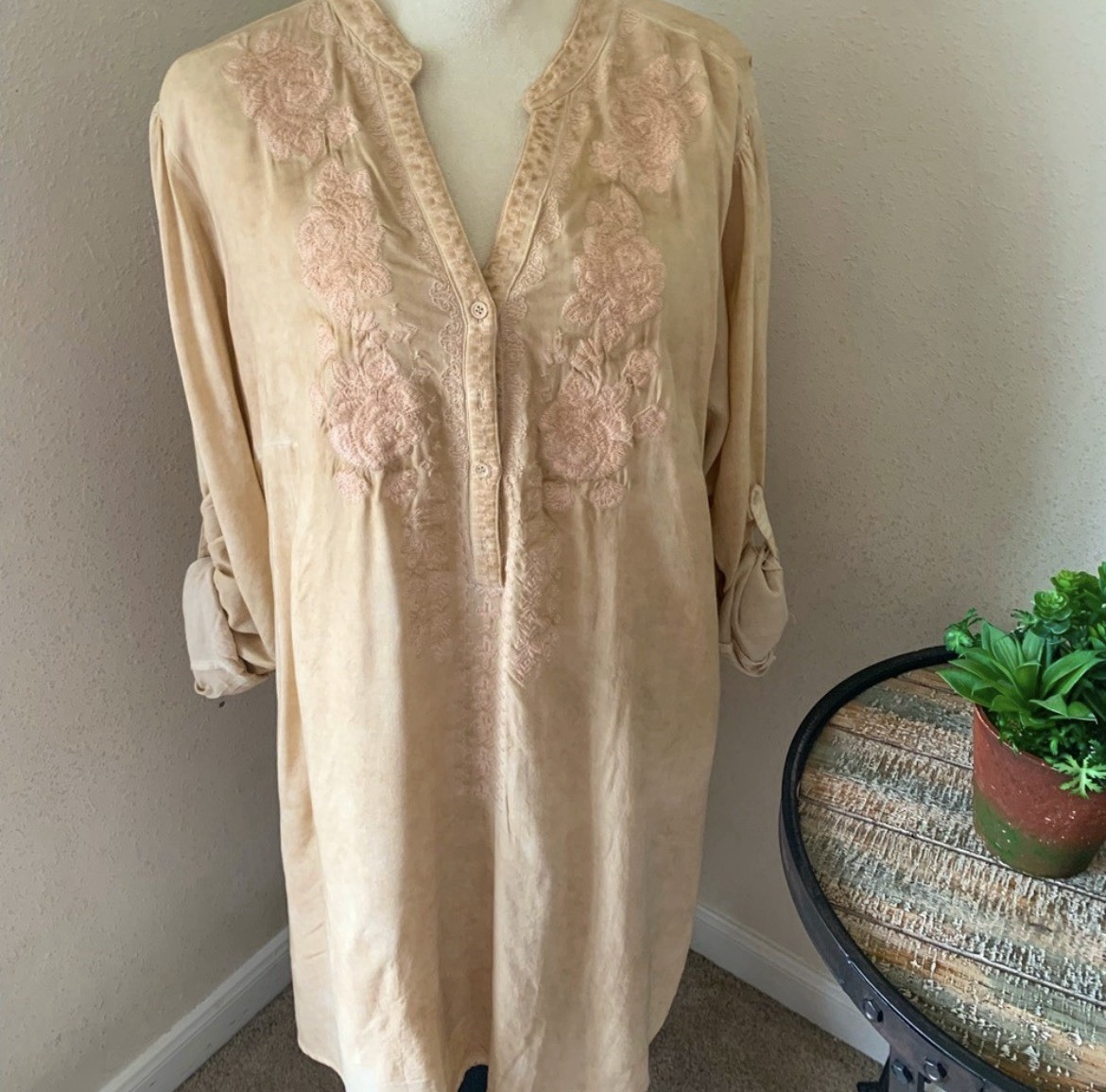 Angel Heart Boutique Maize Tunic/Dress With Peach Embroidery – Size 1X
