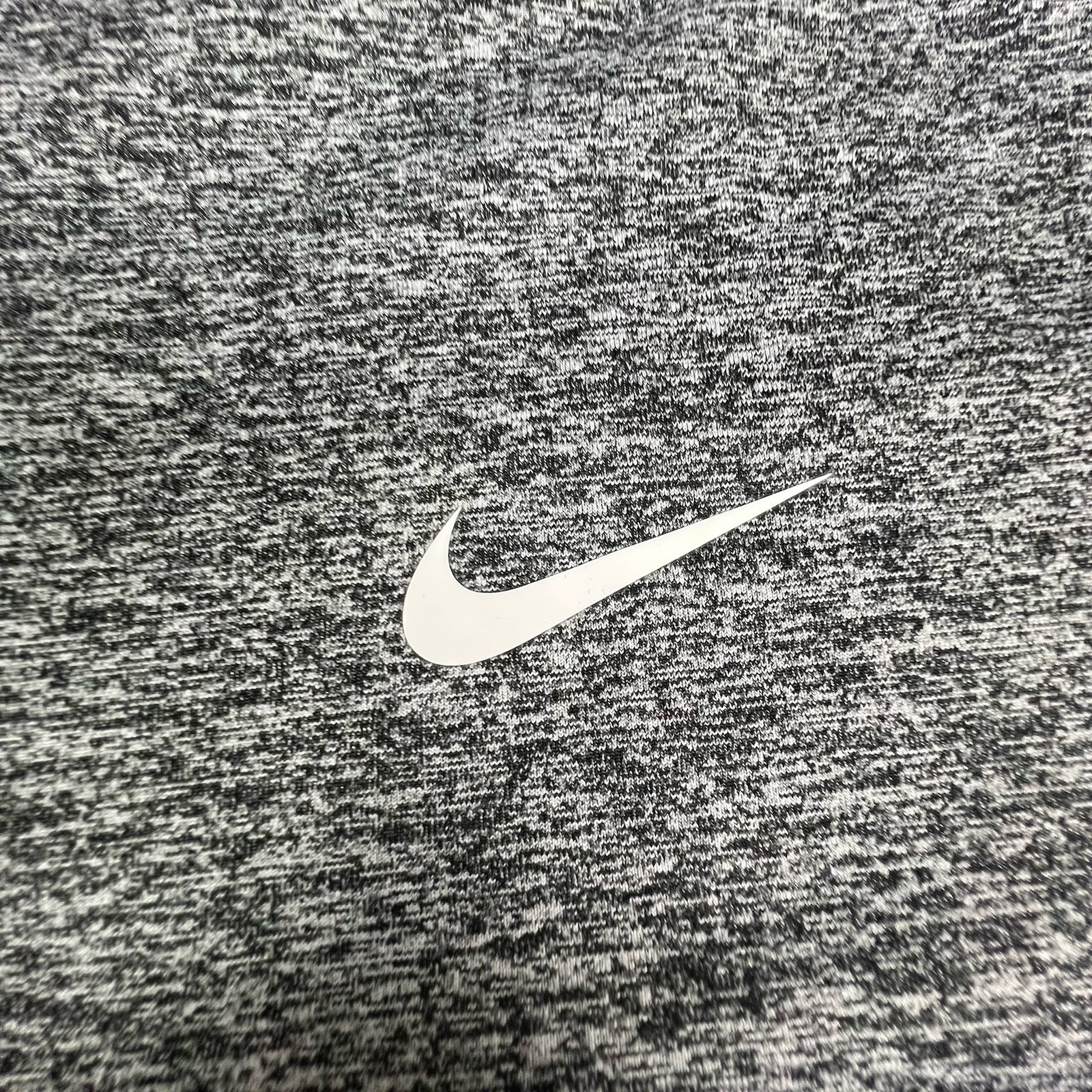 Nike Dri Fit Running Element Pullover Women’s Size XL Heather Gray 1/4 Zip