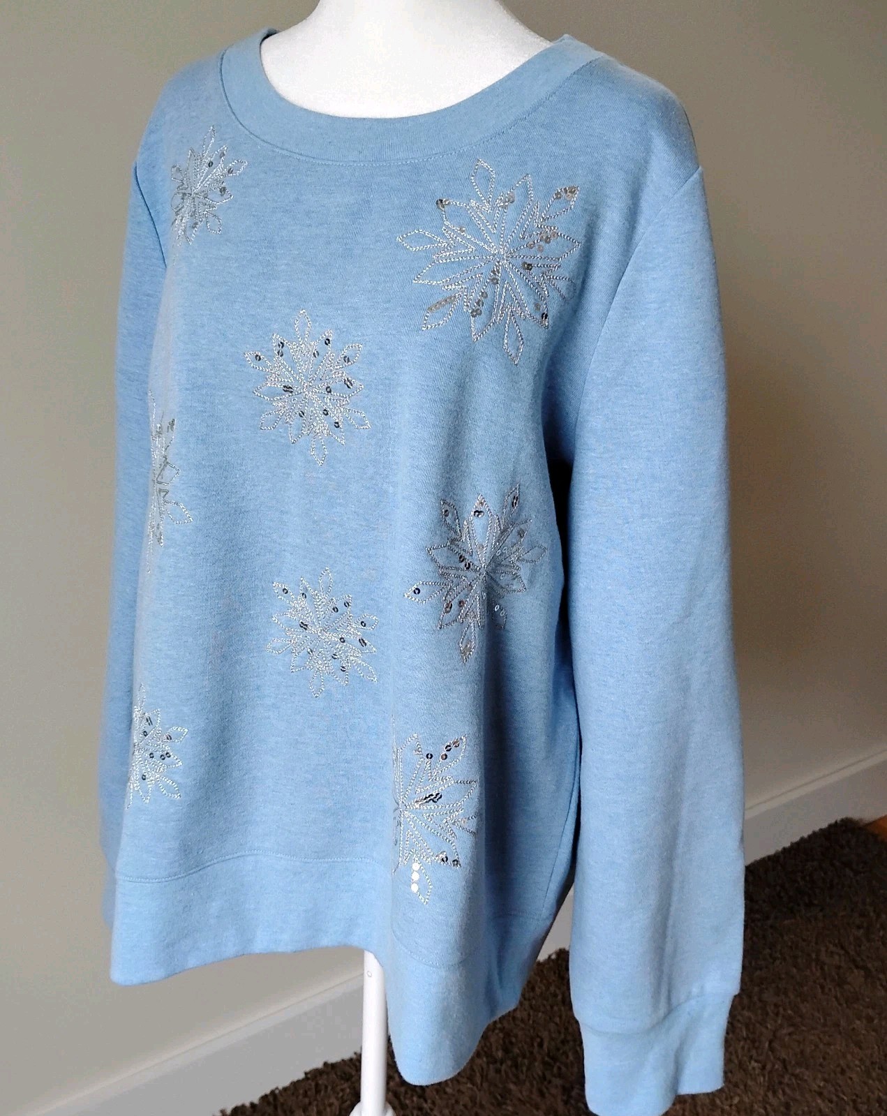 NWT Talbots XL Blue Snowflake Fleece Pullover Soft Cotton/Poly Blend Sparkle