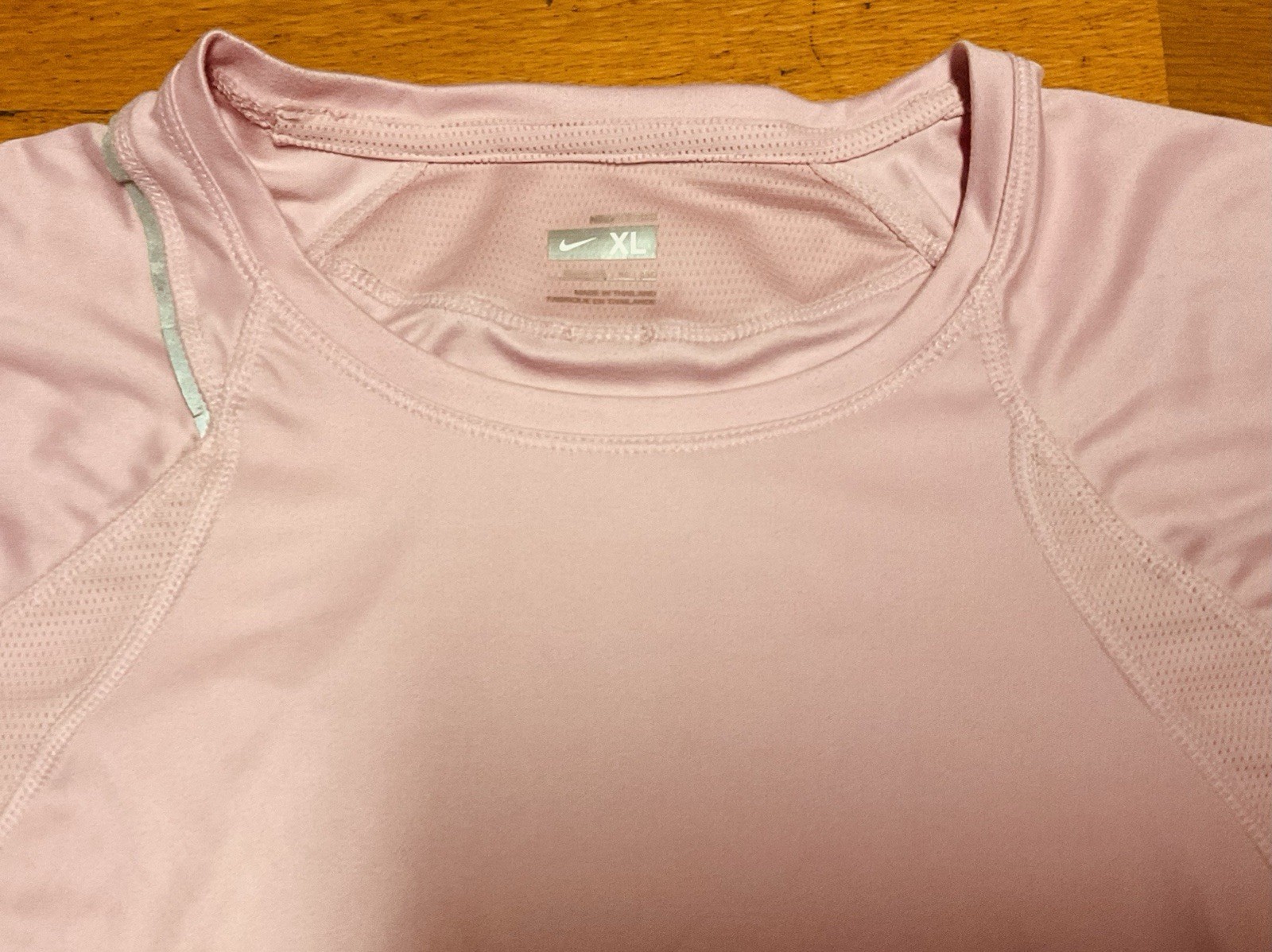 Nike Fit Dry Running Athletic Pullover Shirt Women’s Size XL Pink