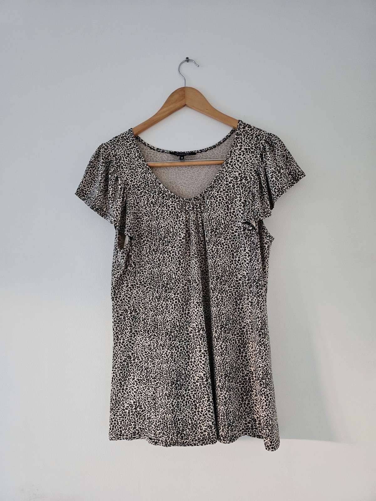 Woman’s Animal Print Jersey summer Top Size 10-12. New without tag