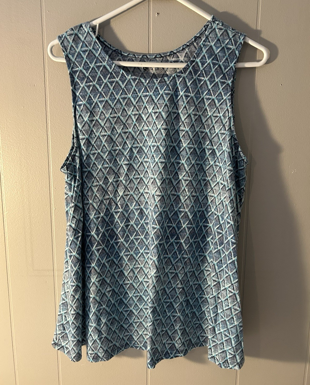 Stylus Women’s XL Blue Gray Geometric Knit Round Neck Sleeveless Pullover Top
