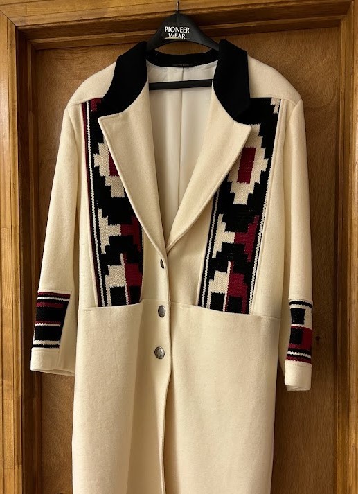 Pioneer Wear White Full Length Wool Coat With Chimayo Style Insets NEVER WORN