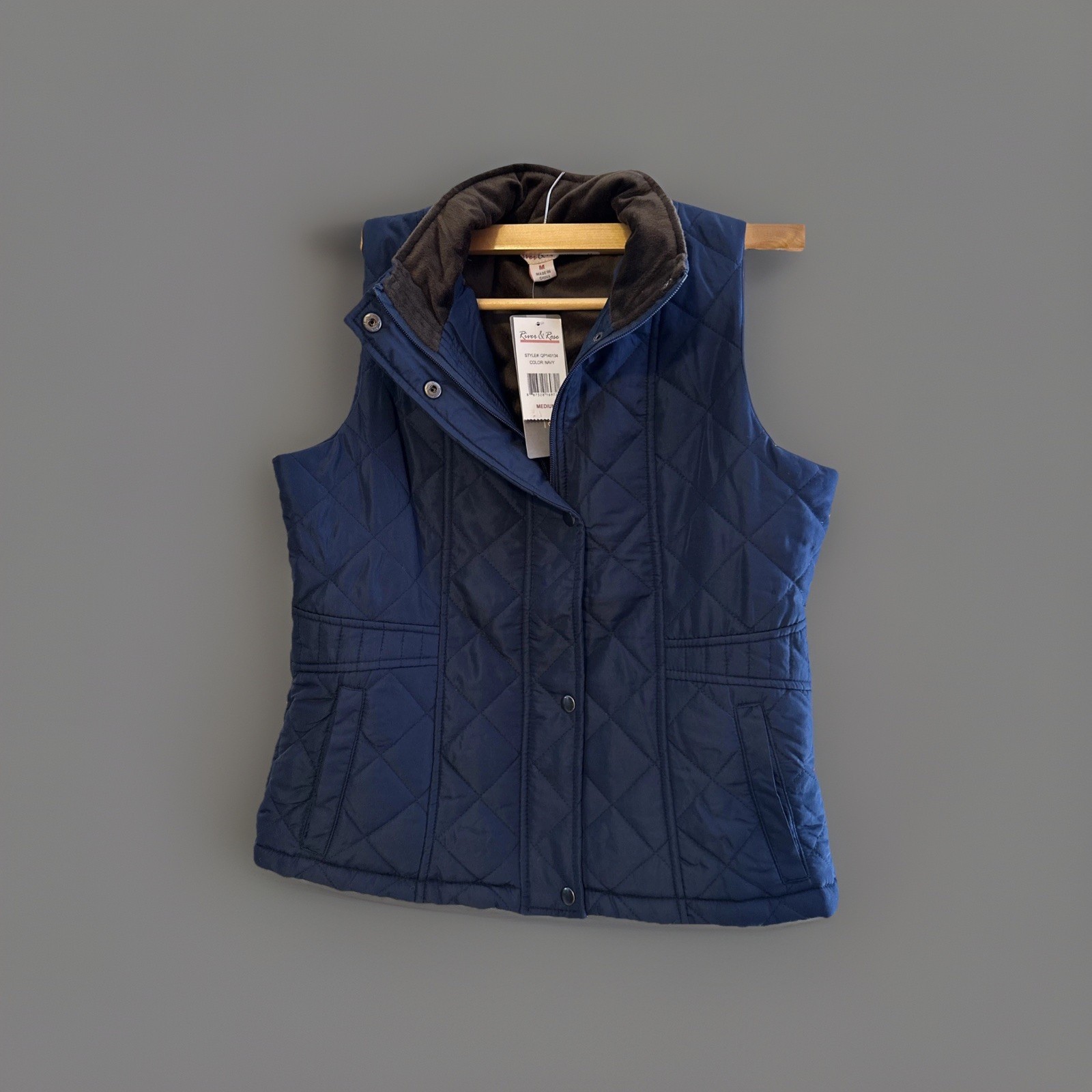 River & Rose Blue Color Best M Zipper & Front 100% Polyester Very Warm New