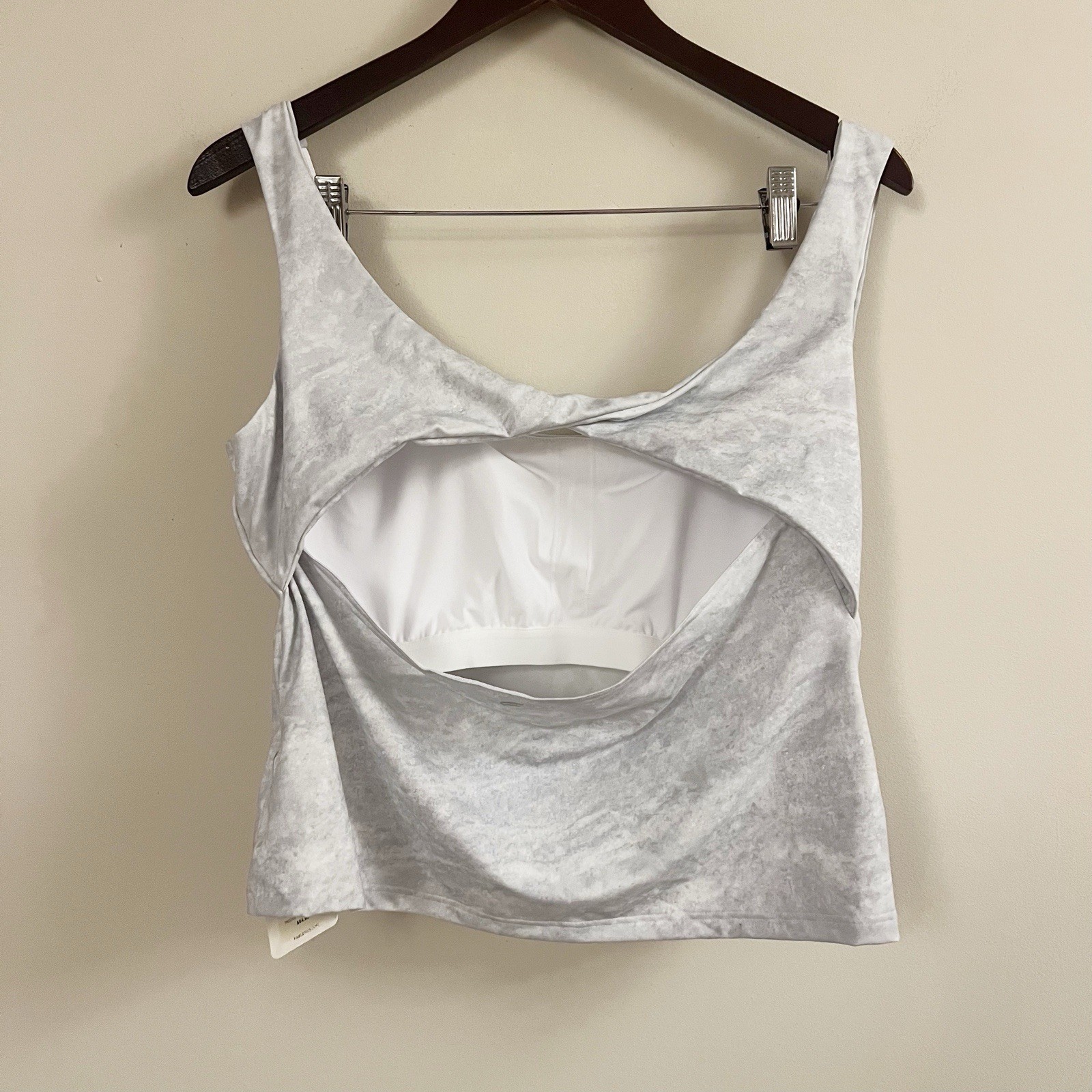 Fabletics Oasis Twist Built-In Bra Tank Stone Marble NEW Size XXL
