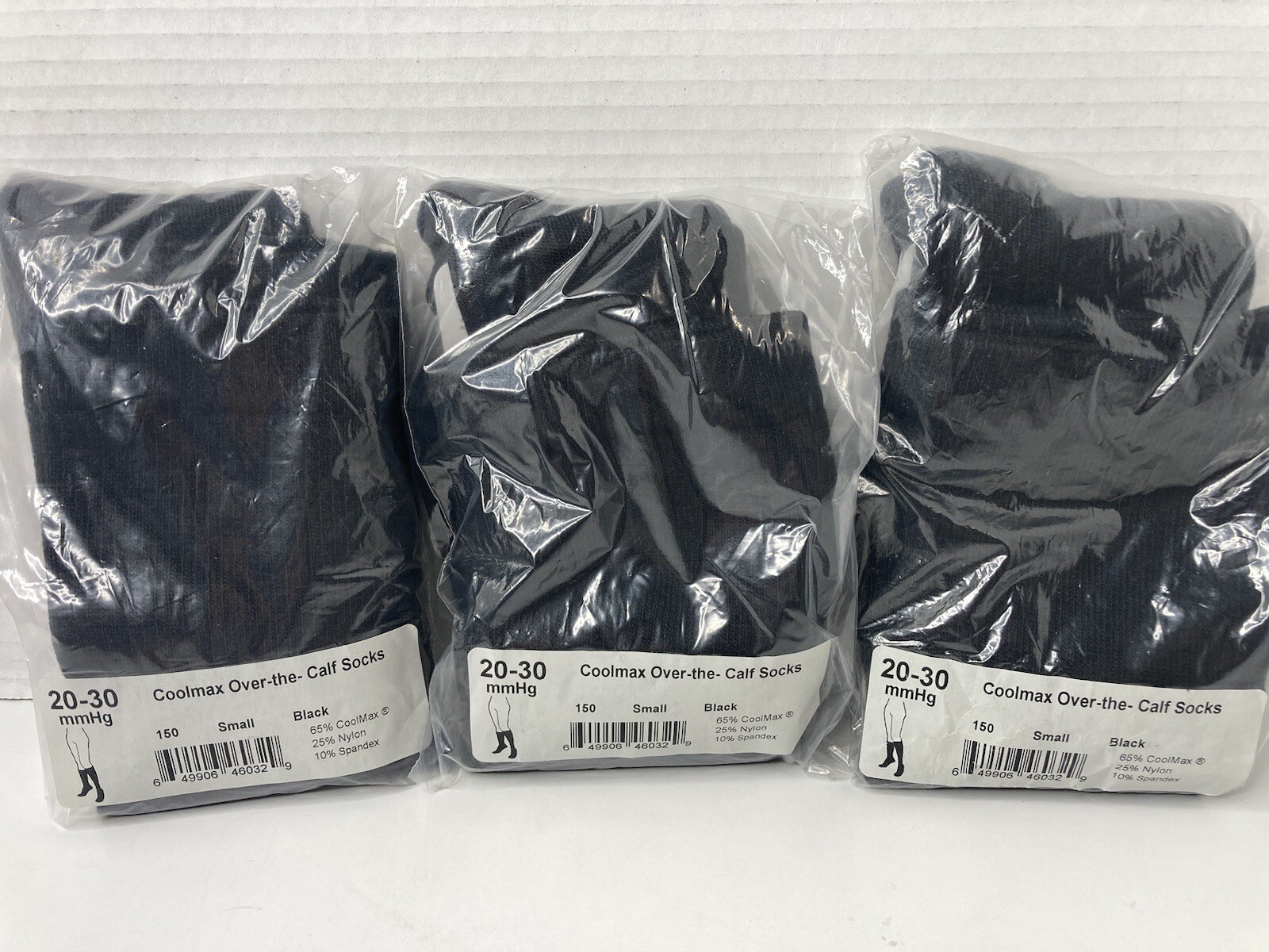 Lot of 3 Pairs NEW COOLMAX Over the Calf Socks Size Small Black FREE SHIP!