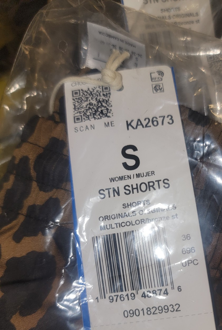 NEW ADIDAS ORIGINALS WOMENS TREFOIL SATIN SHORTS ~SIZE SMALL #KA2673