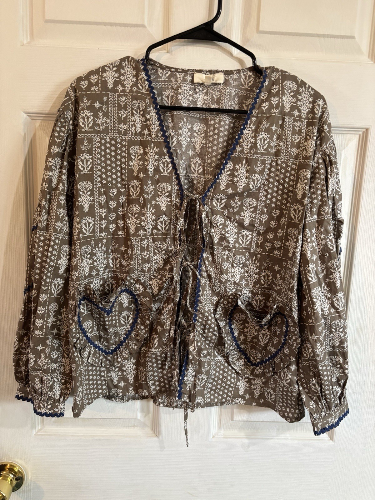 entro Women’s Brown/White/Blue Floral Tie Front Ruffle Lightweight Jacket S