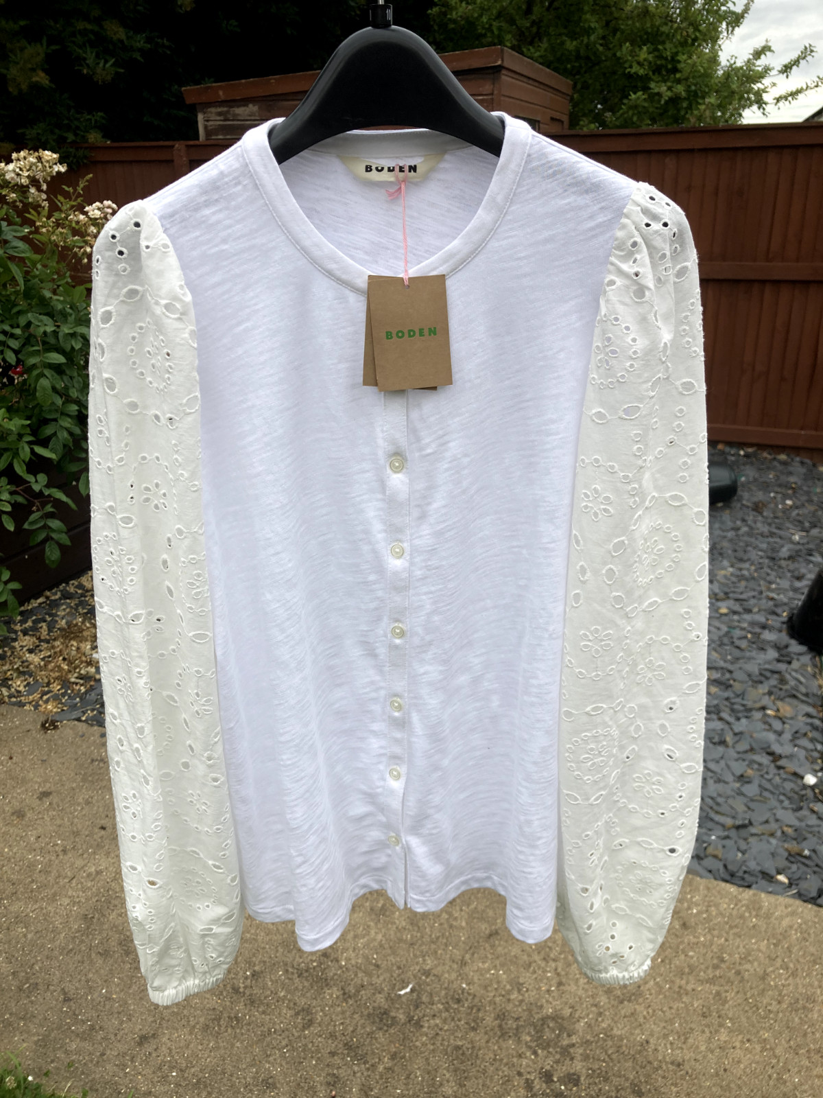 BODEN Marina Broderie Shirt size 6 – white colour –T1581– b60a